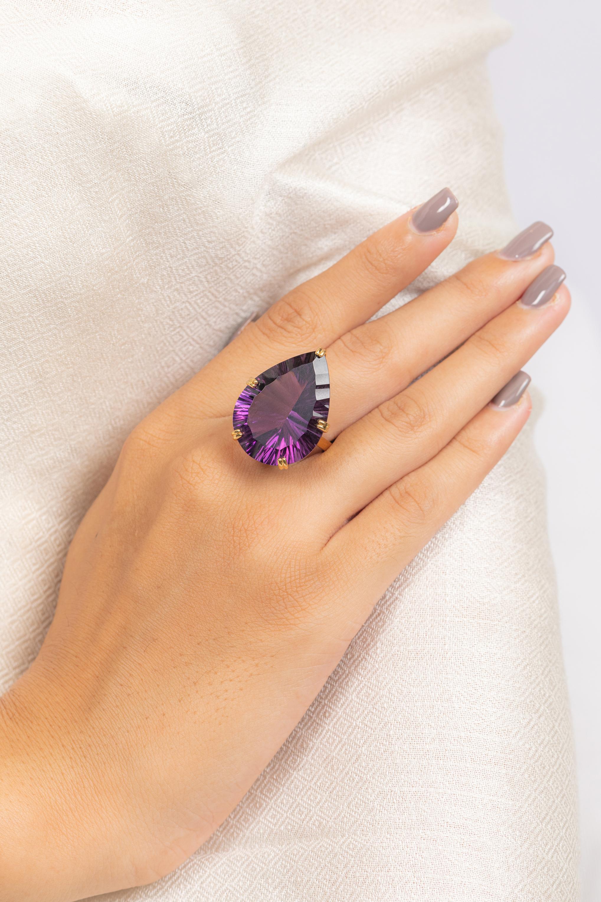 For Sale:  18K Yellow Gold 34.23 Carat Amethyst Cocktail Ring 4