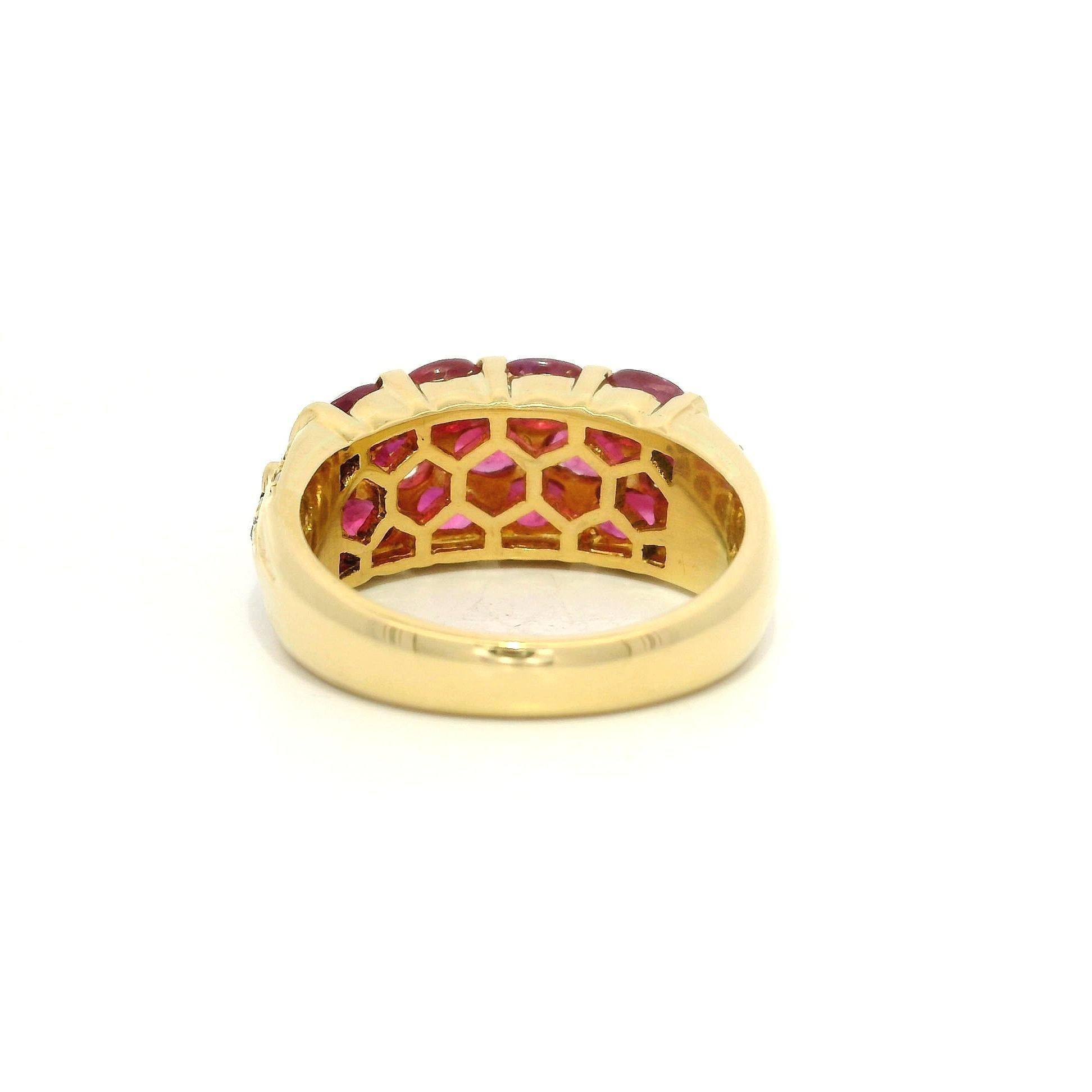 Anello a fascia larga e bombata in oro giallo 18k con rubino e diamante incastonati a barra ovale da 3,47 carati in vendita 9