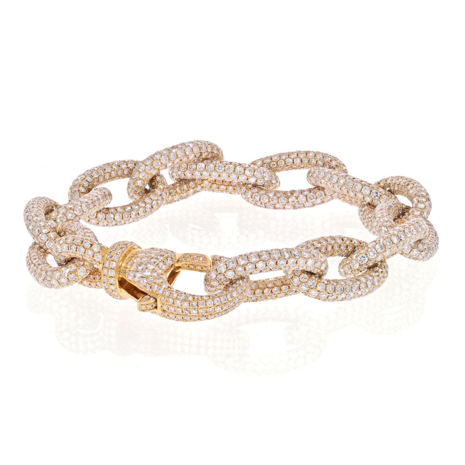 Moderne Bracelet à maillons en or jaune 18 carats avec diamants ovales pavés de 35 carats en vente