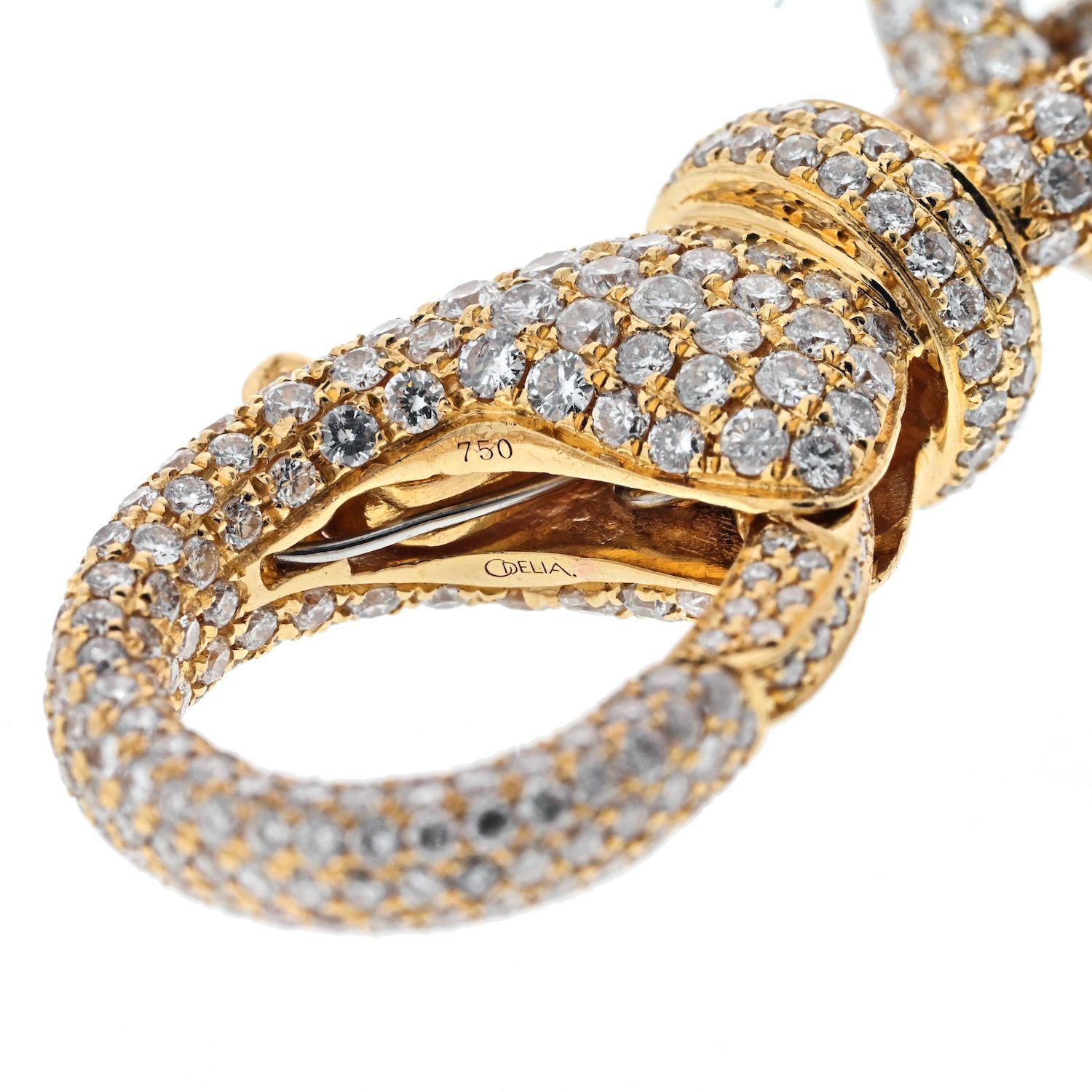 Taille ronde Bracelet à maillons en or jaune 18 carats avec diamants ovales pavés de 35 carats en vente