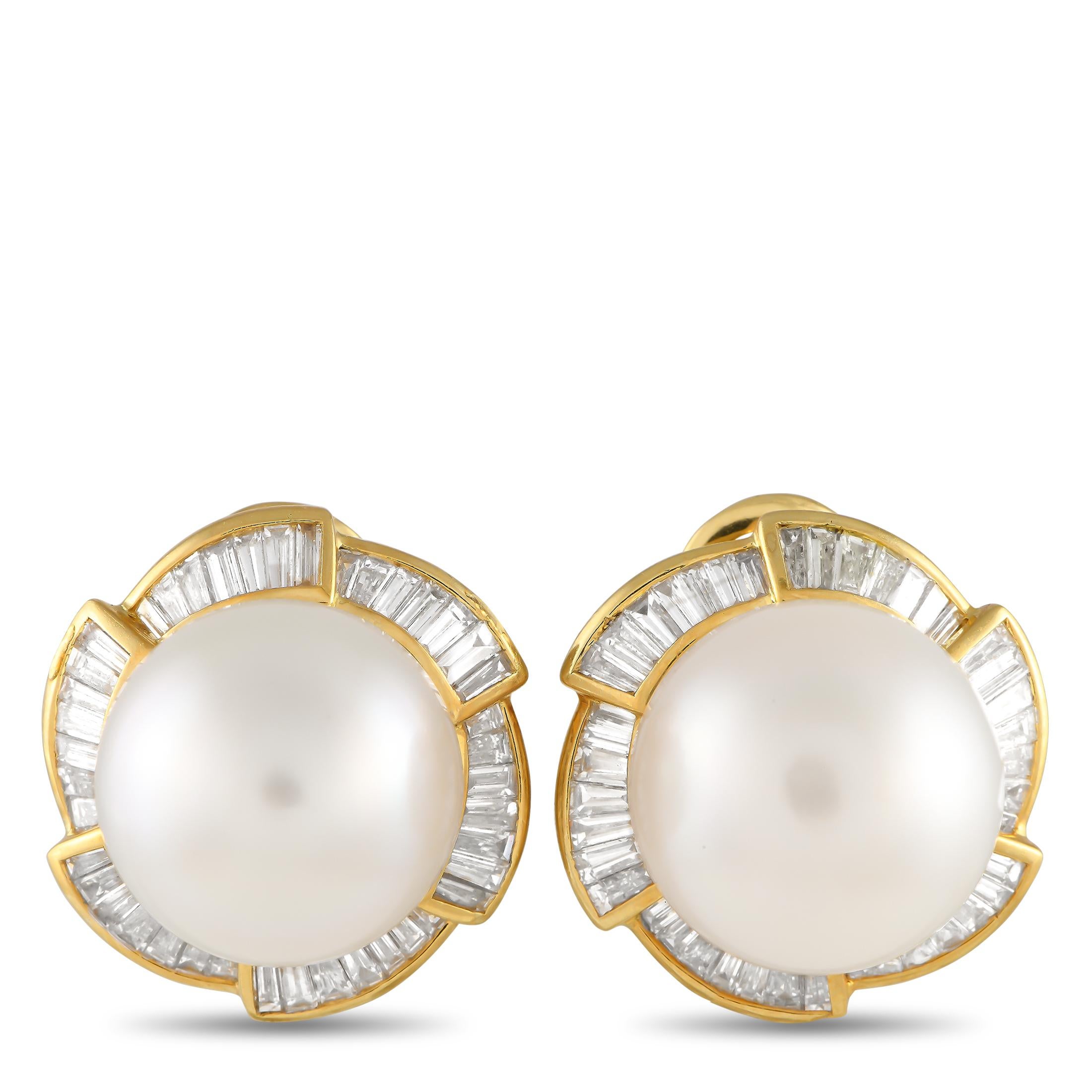 Boucles d'oreilles en or jaune 18K avec diamant et perle de 3,50ct Excellent état à Southampton, PA
