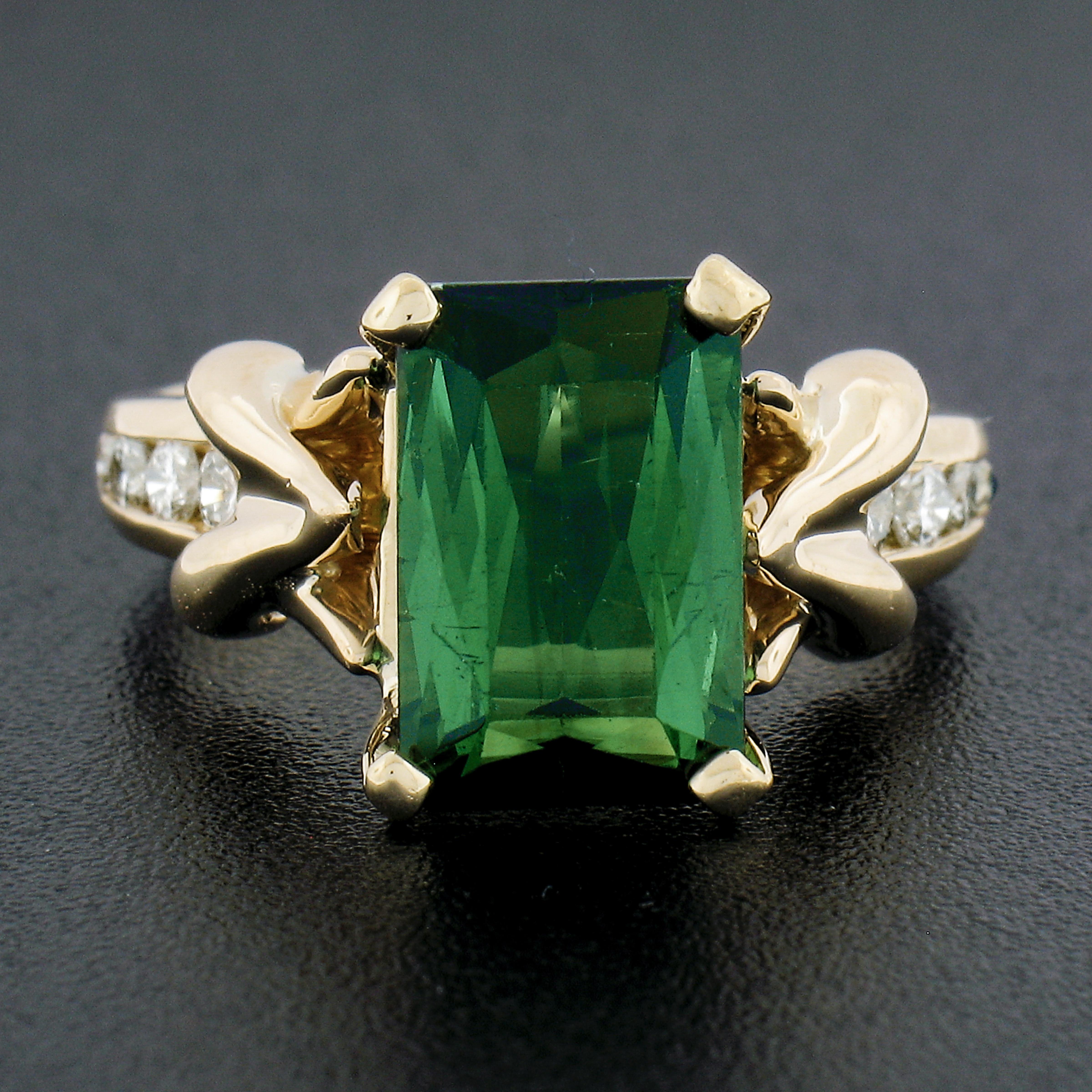 Emerald Cut 18K Yellow Gold 3.70ctw Green Tourmaline w/ Diamond Solitaire Cocktail Ring For Sale
