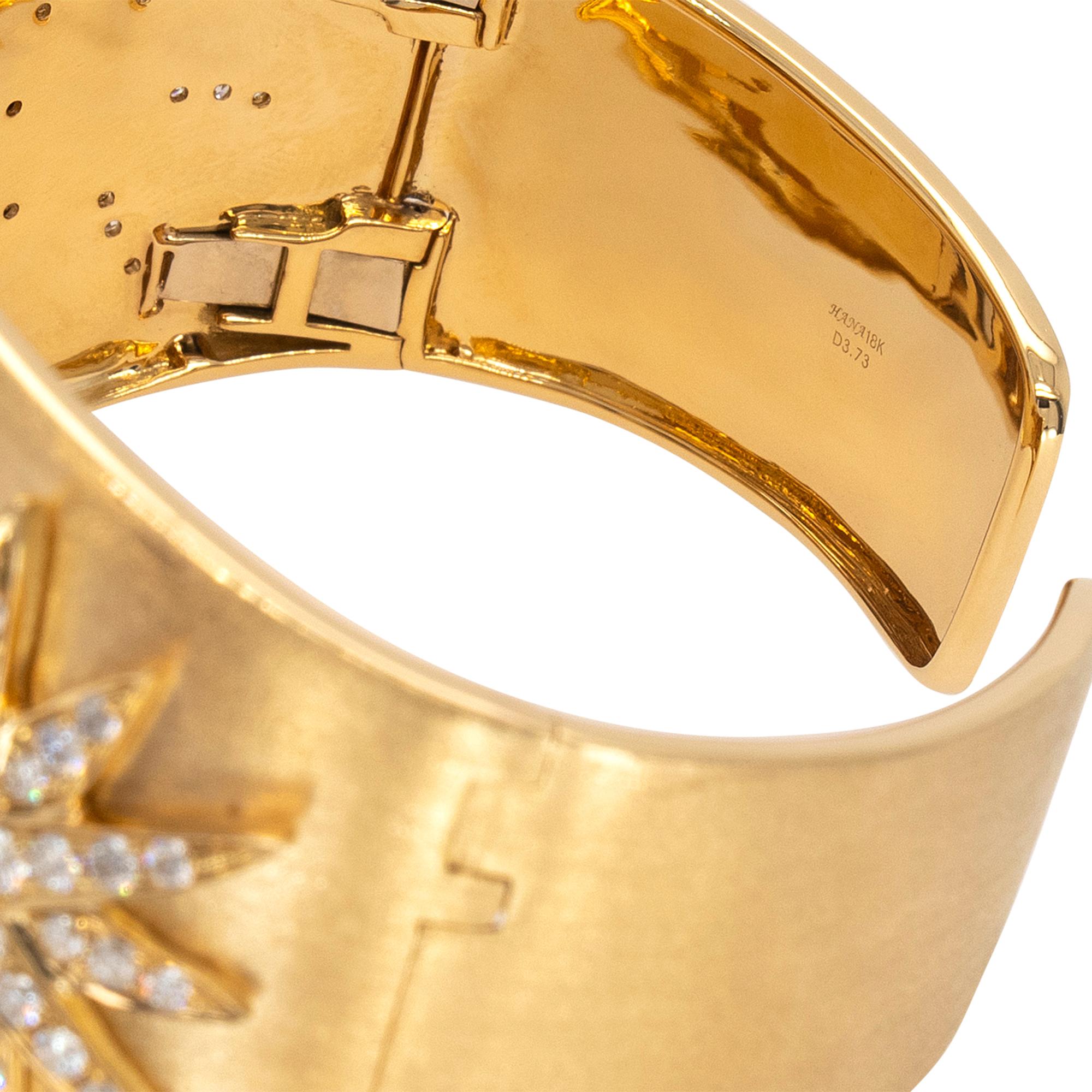 Fermoir du bracelet en or jaune 18 carats avec diamants naturels brillants ronds de 3,73 carats Pour femmes en vente