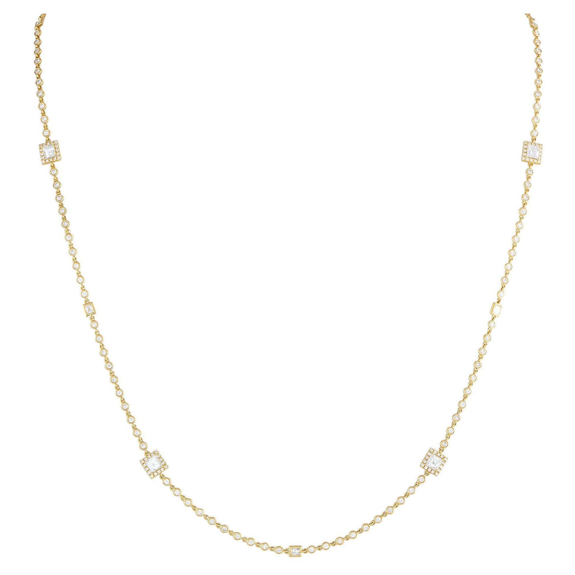Collier station en or jaune 18K avec 3,85 ct de diamants ANK-19773-Y