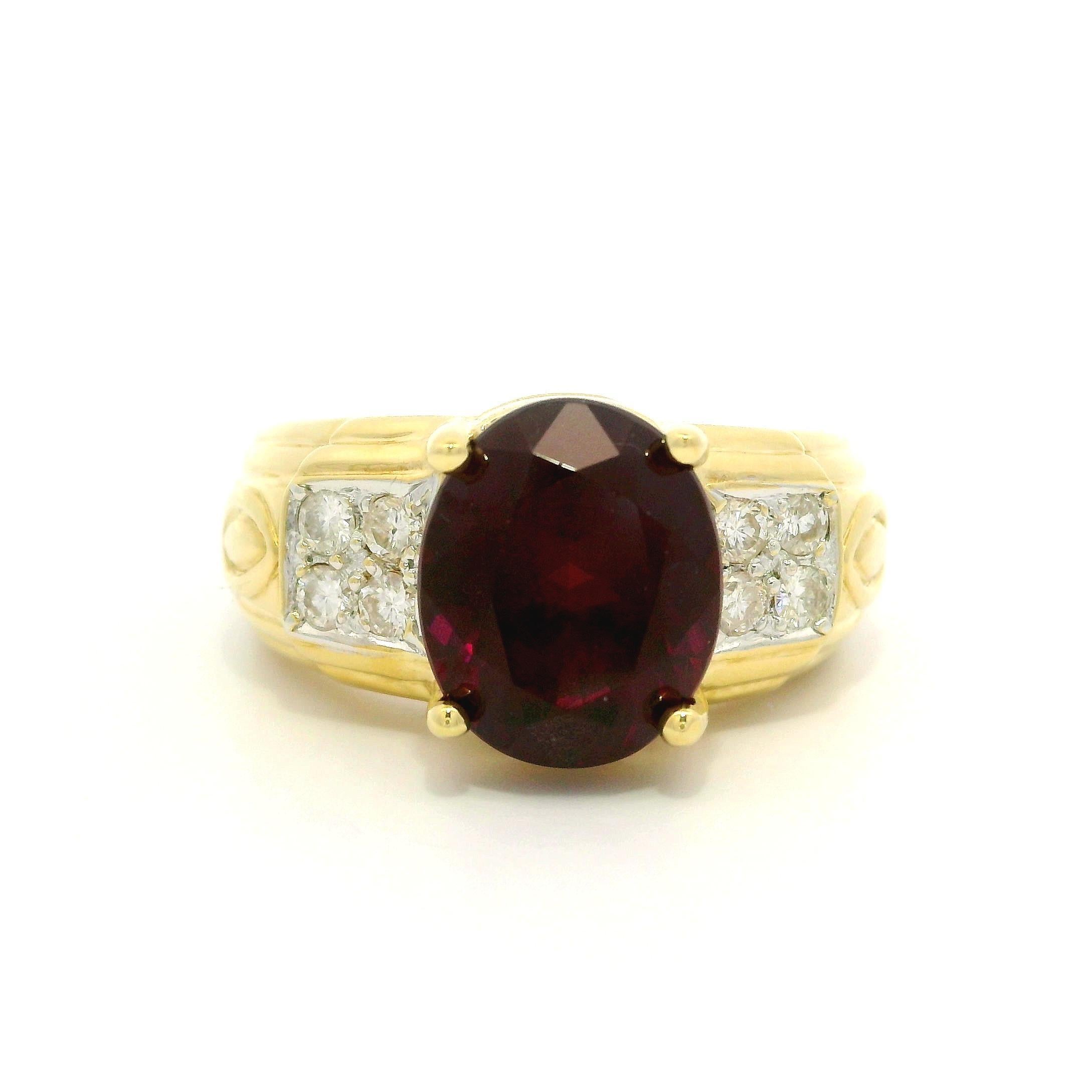 18k Gelbgold 3,91ctw Rhodolith Granat Pave Diamant Seiten massiv Ring im Zustand „Hervorragend“ im Angebot in Montclair, NJ