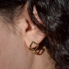 18K Yellow Gold 3D Cube Stud Earrings with Diamond Accent