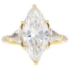 18K Yellow Gold 4.05 Carat Marquise Diamond Engagement Ring