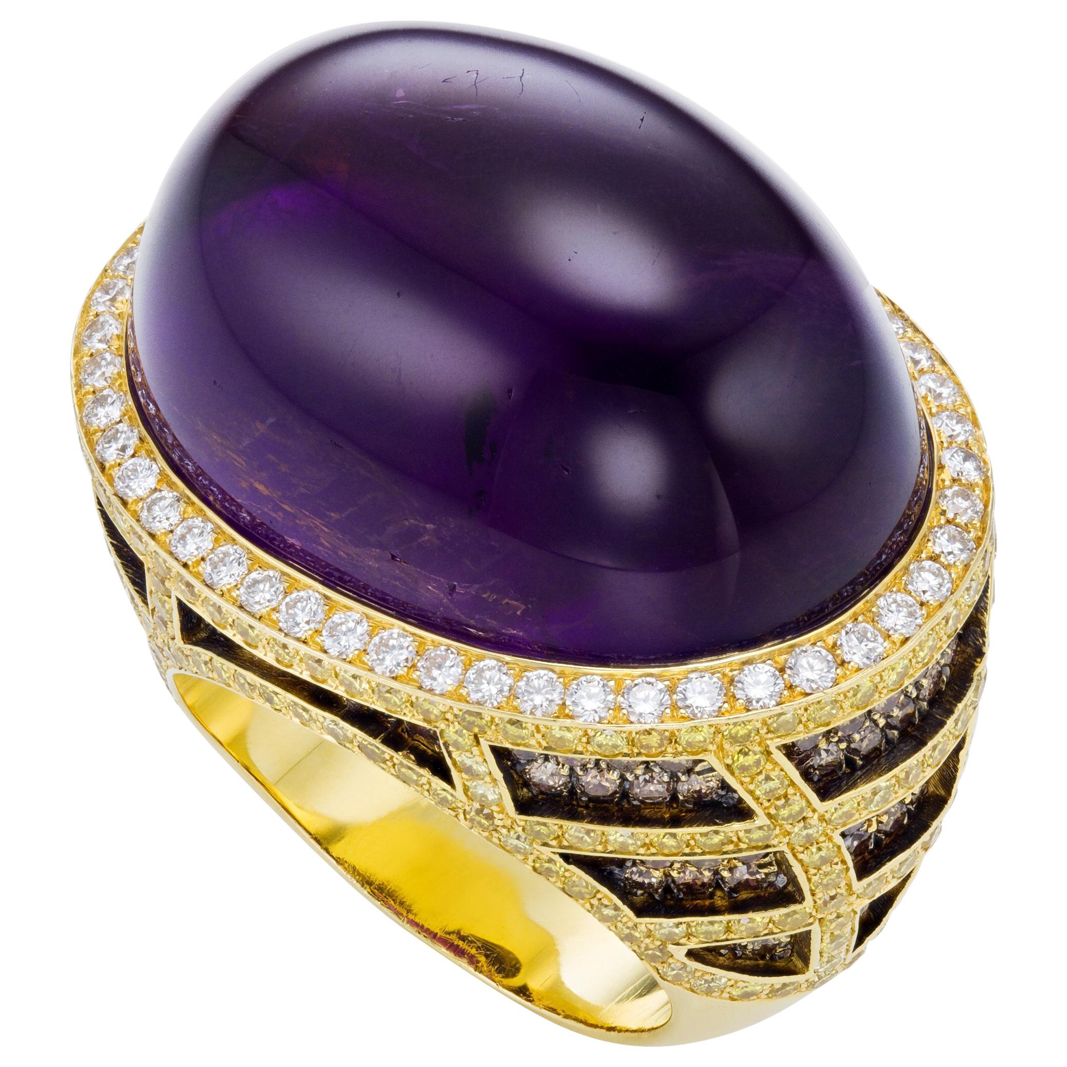 18K Yellow Gold 41.60 Carat Amethyst Cabushion and Brown Diamonds Cocktail Ring For Sale