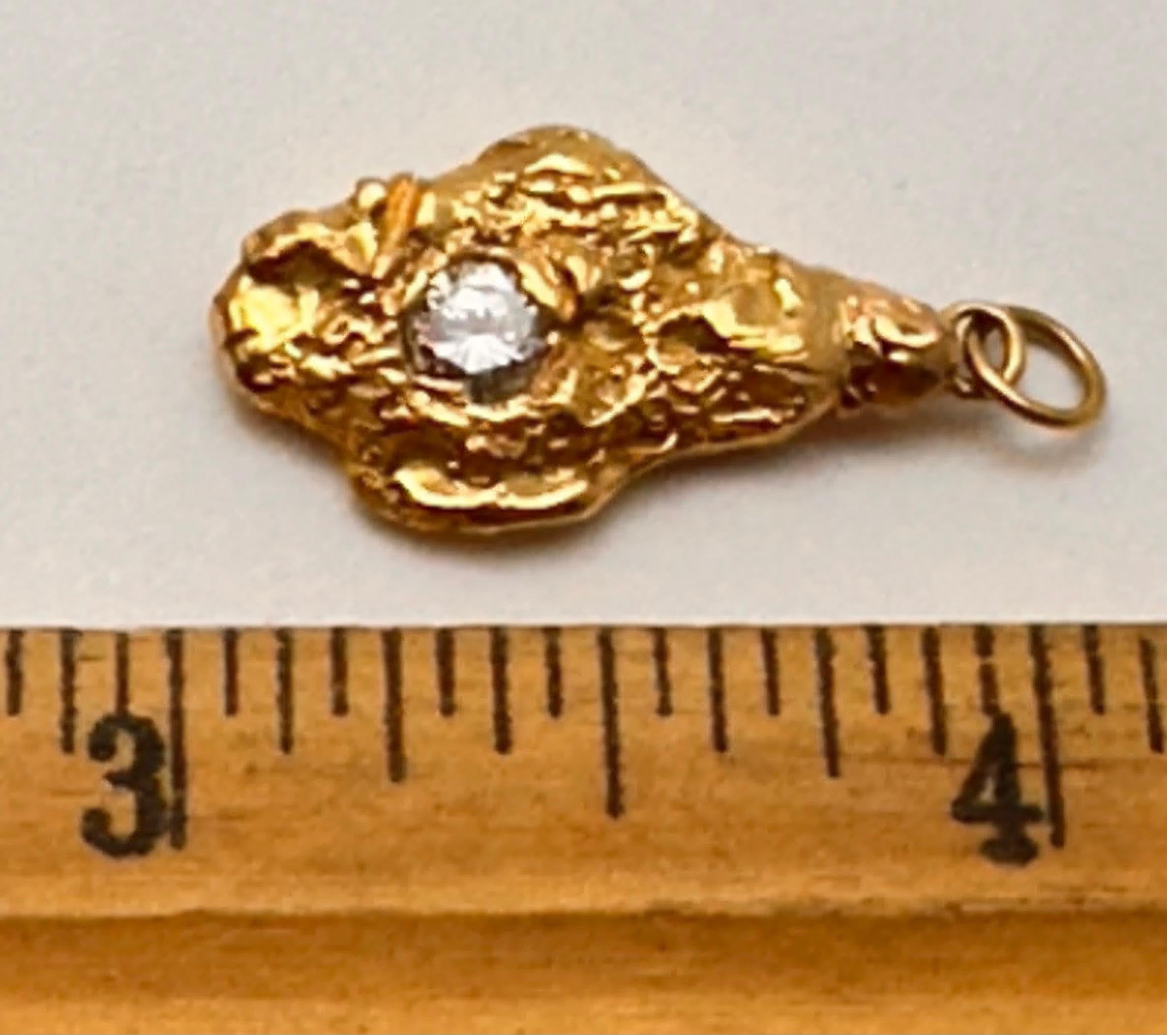 Women's 18k Yellow Gold 4mm Round Sparkly Diamond 1/2