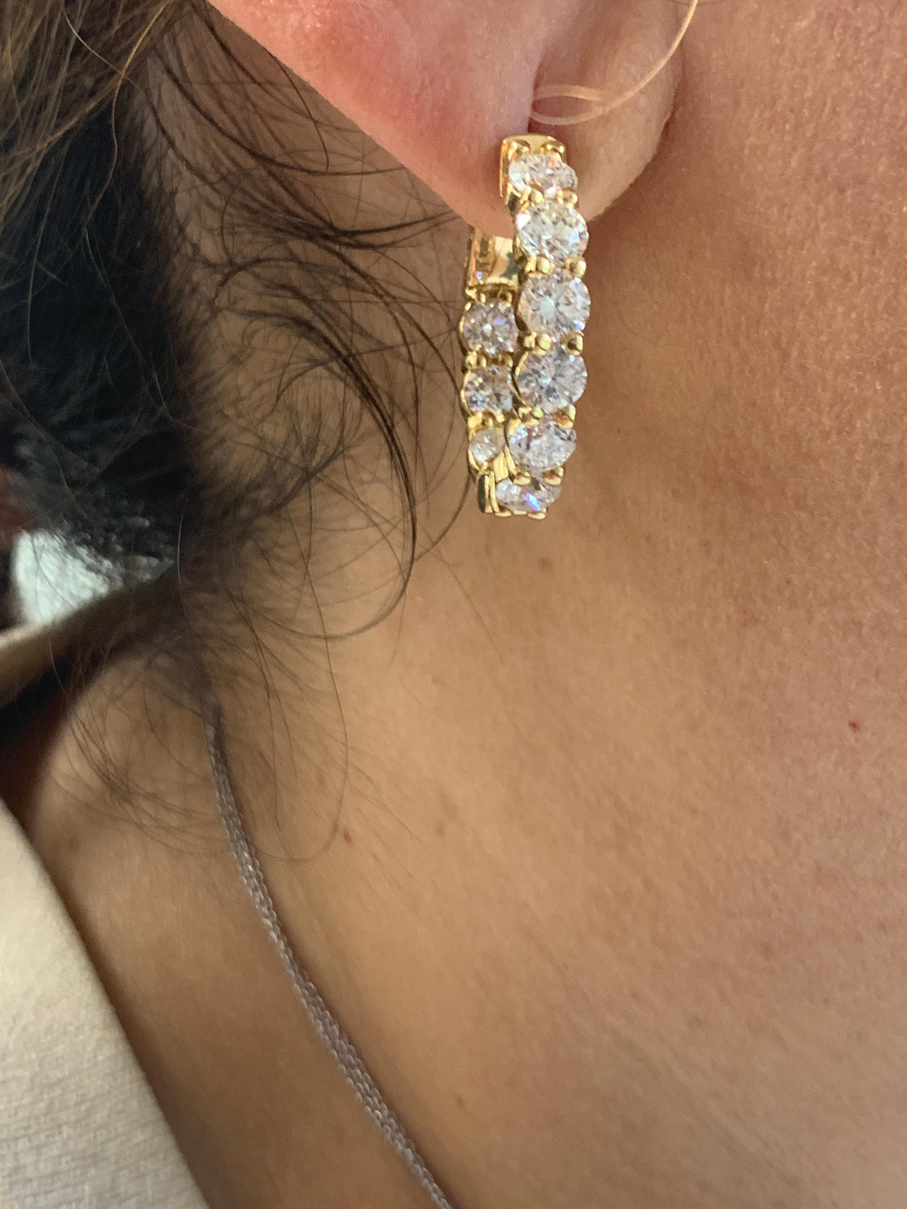 Women's 18 Karat Yellow Gold 5.00 Carat Diamond Hoop Earrings For Sale