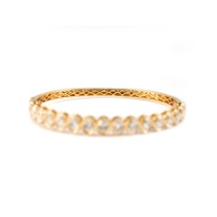 18K Yellow Gold 5.02ct Graduated Oval Bezel Diamond Hinged Bangle Bracelet
