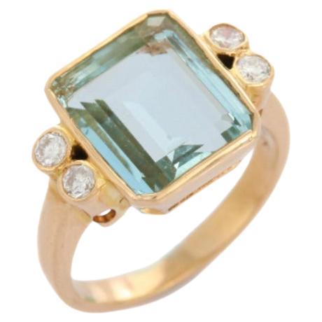 For Sale:  18k Yellow Gold 5.45 Carat Aquamarine and Diamond Cocktail Ring