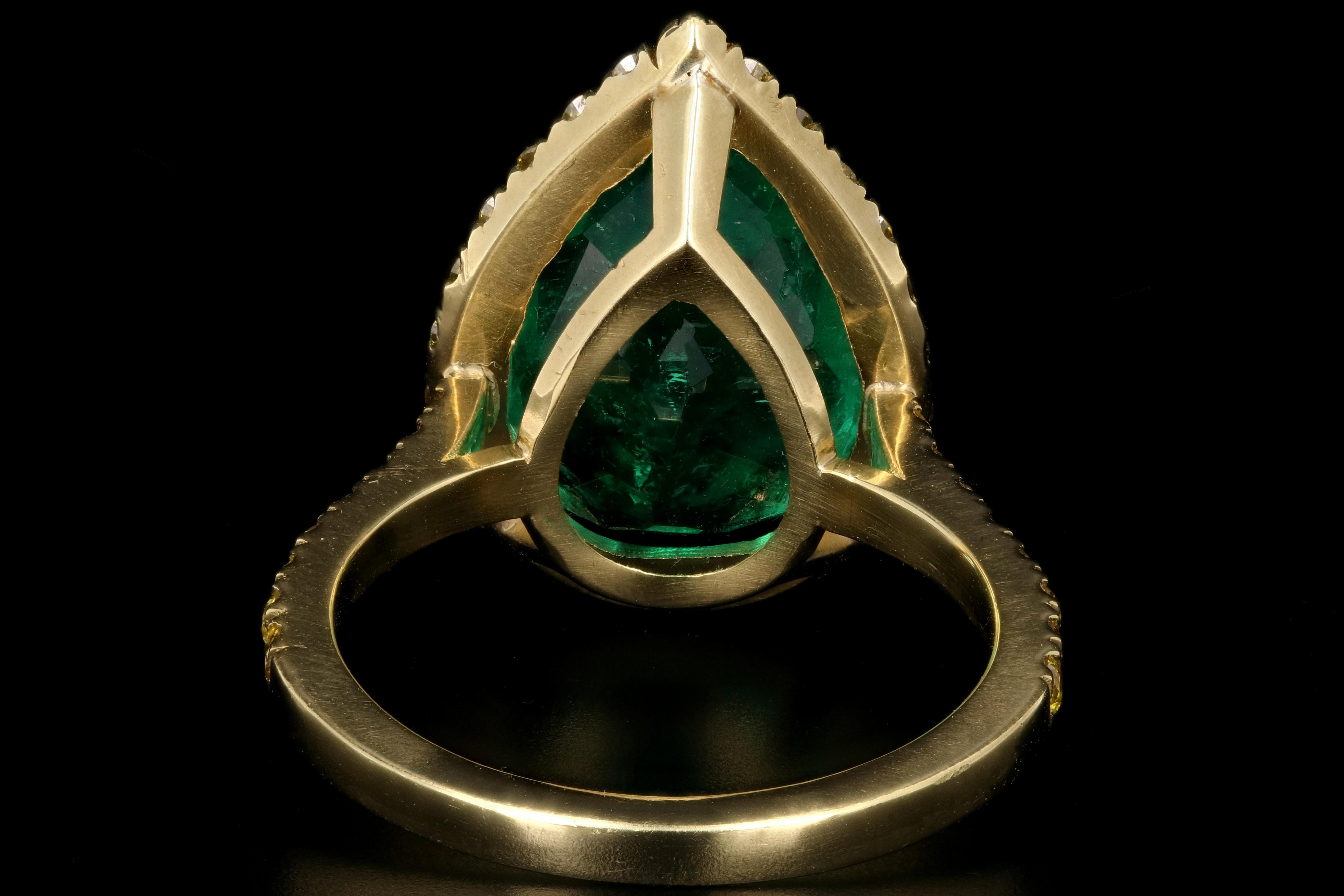 Women's 18 Karat Yellow Gold 5.92 Carat Colombian Emerald and Vivid Yellow Diamond Ring