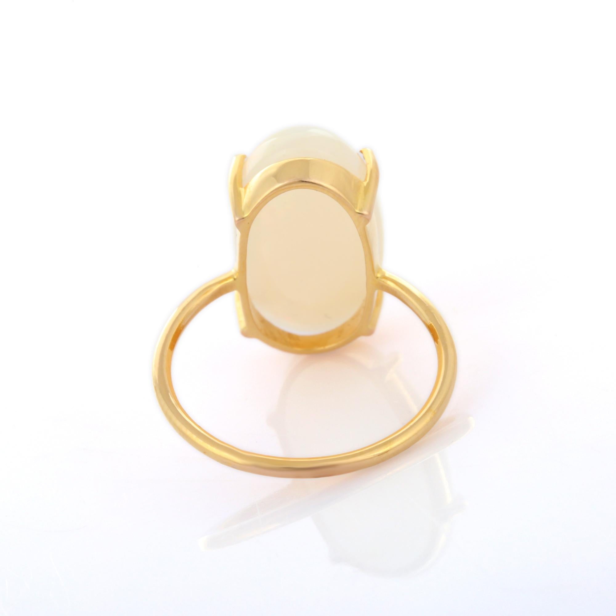 For Sale:  18k Solid Yellow Gold 6 Carat Oval Rainbow Moonstone Solitaire Ring 3