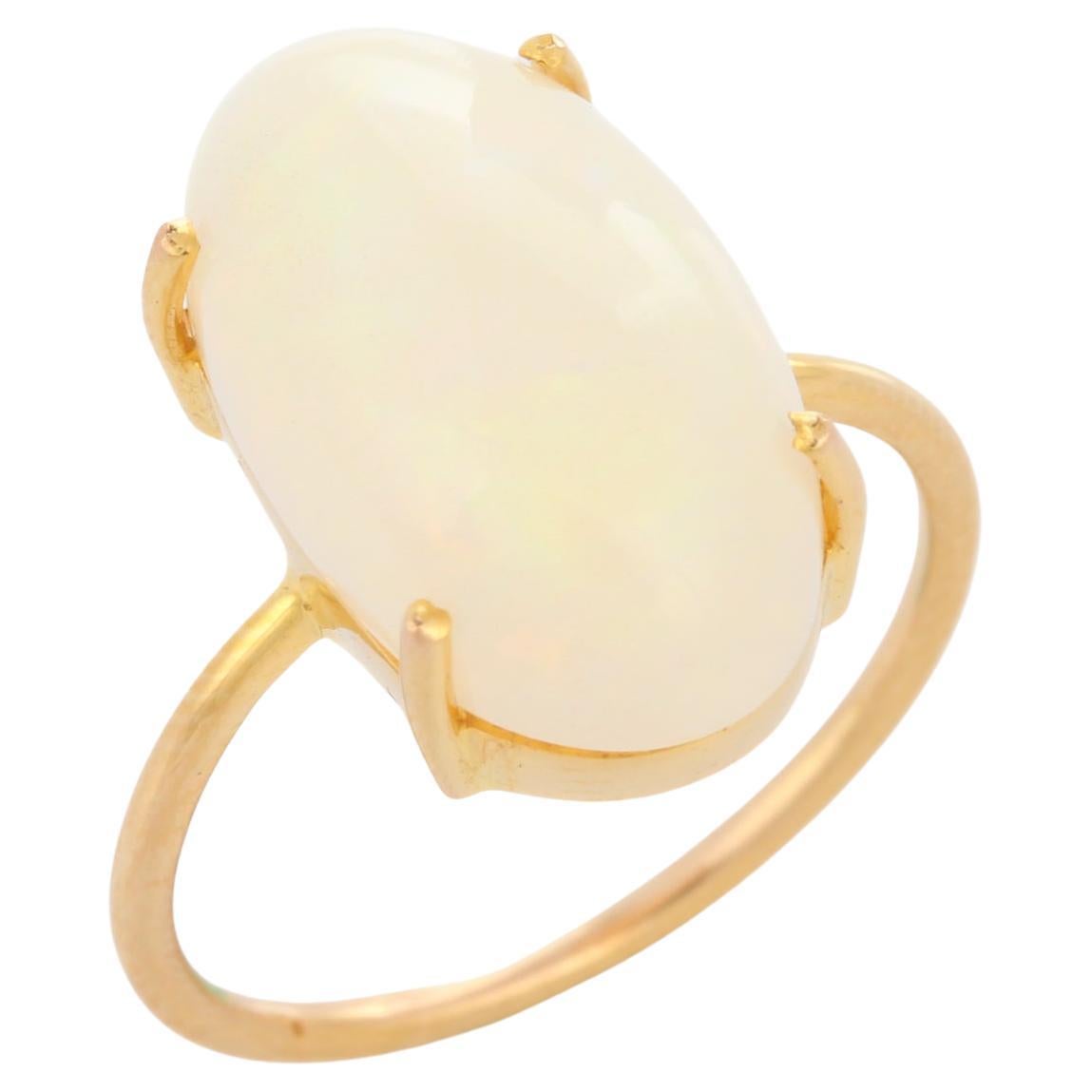 For Sale:  18k Solid Yellow Gold 6 Carat Oval Rainbow Moonstone Solitaire Ring