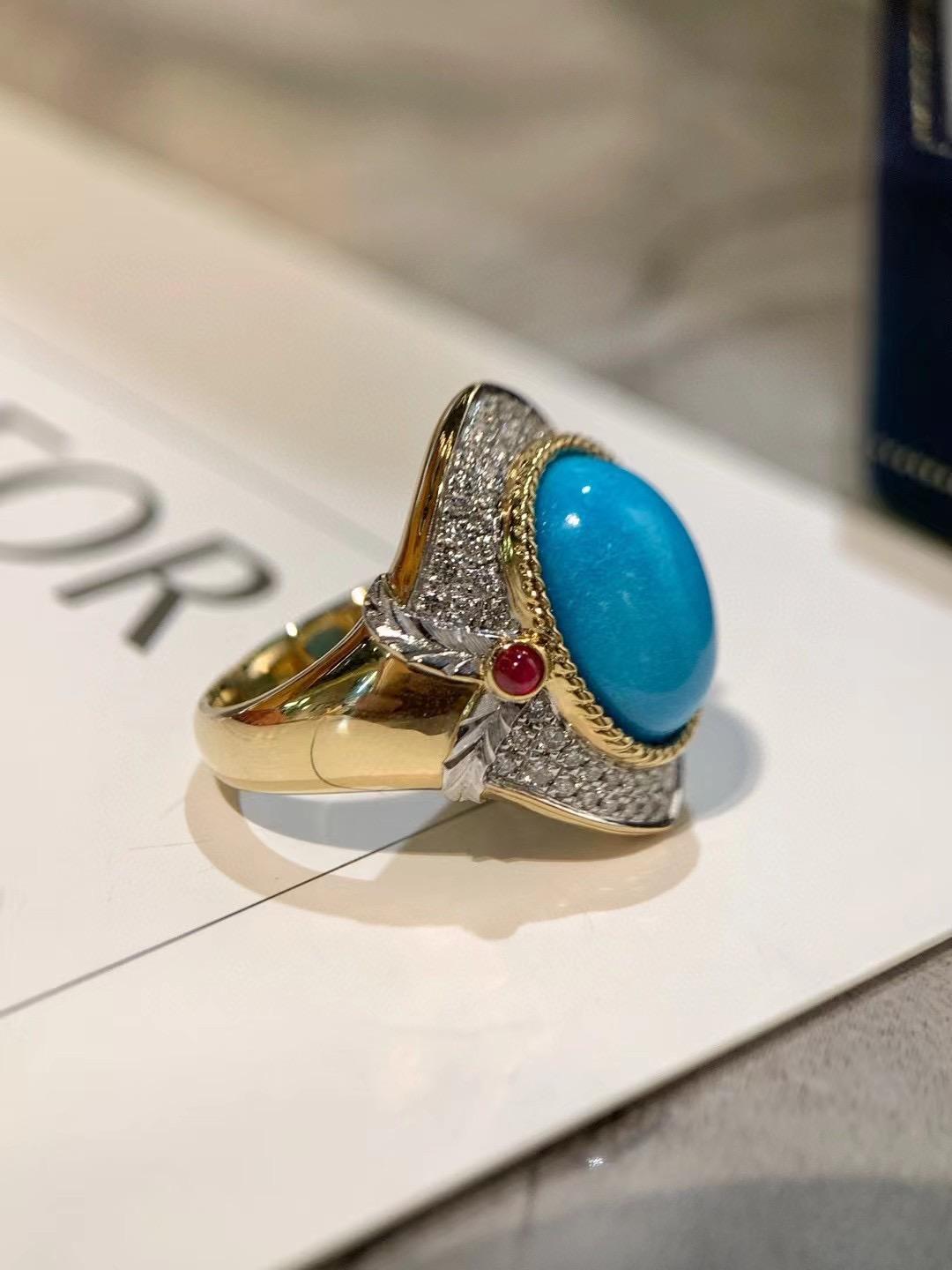 18 Karat Gelbgold 6,08 Karat Rohamerikanischer Türkis Cocktail-Ring mit Diamanten (Rundschliff)