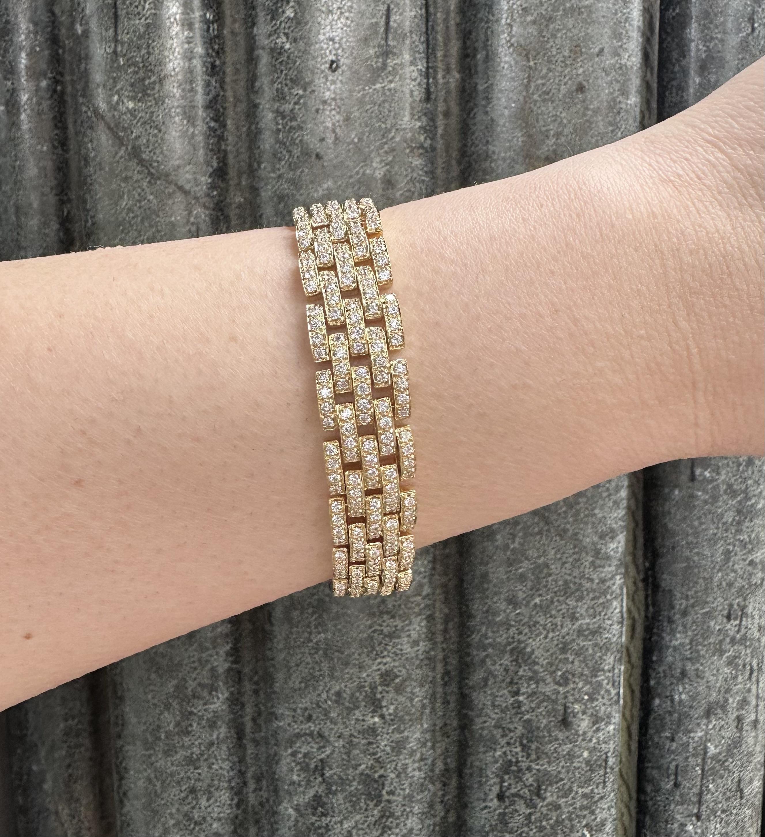 Or jaune 18k 6.08ctw Diamond Covered 5 Row Brick Pattern Wide Link Bracelets en or jaune 18k en vente 2