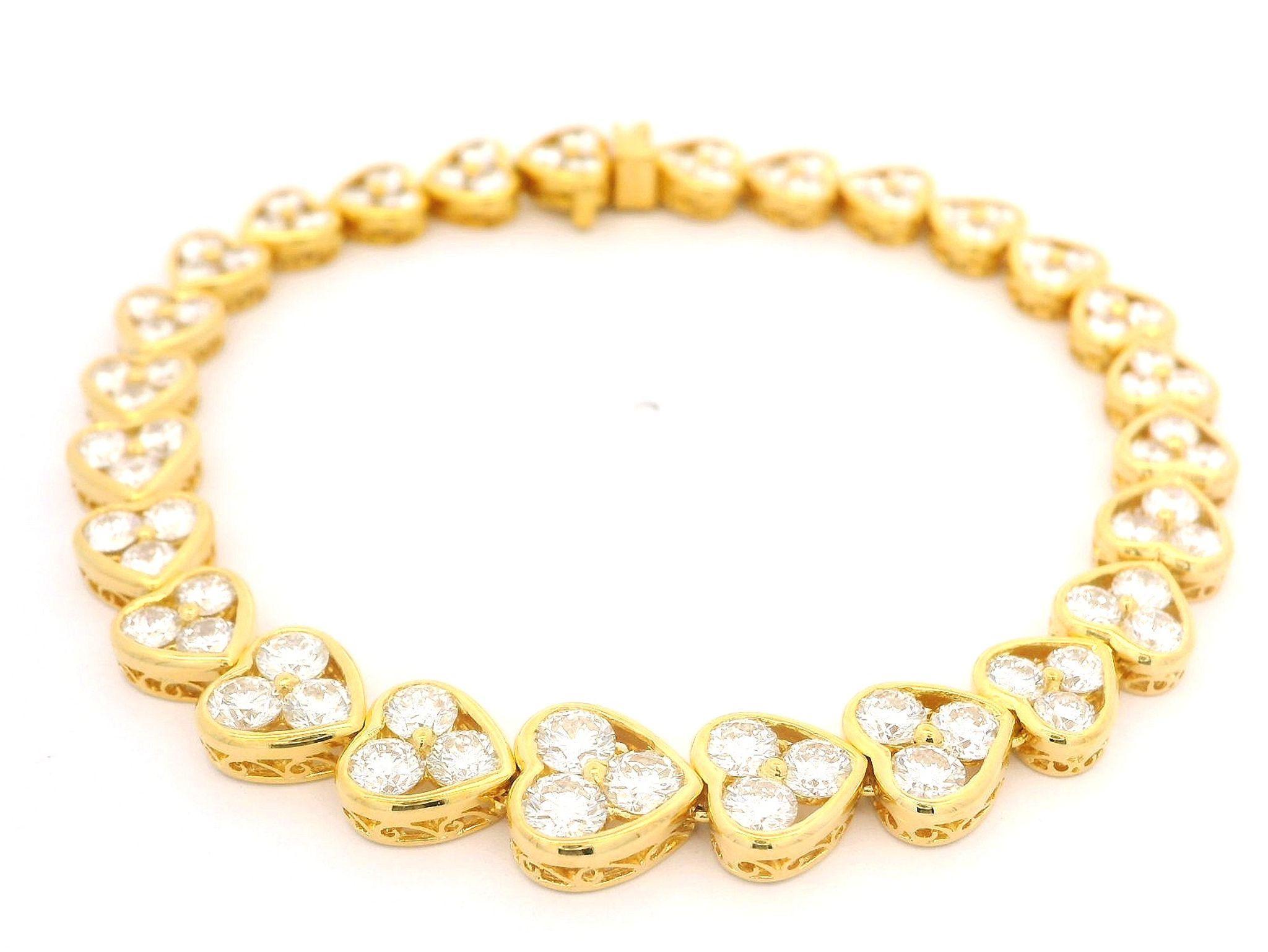 18k Yellow Gold 6.26ctw Fiery Diamond Graduated Open Heart Link Tennis Bracelet For Sale 6