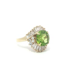 18k Yellow Gold 6.5ctw Round Peridot w/ Diamond Ballerina Statement Ring