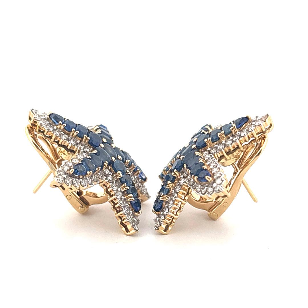 Orecchini a forma di stella marina in oro giallo 18K con zaffiro da 6,60 carati e diamante da 1,50 carati In condizioni buone in vendita a Sewickley, PA