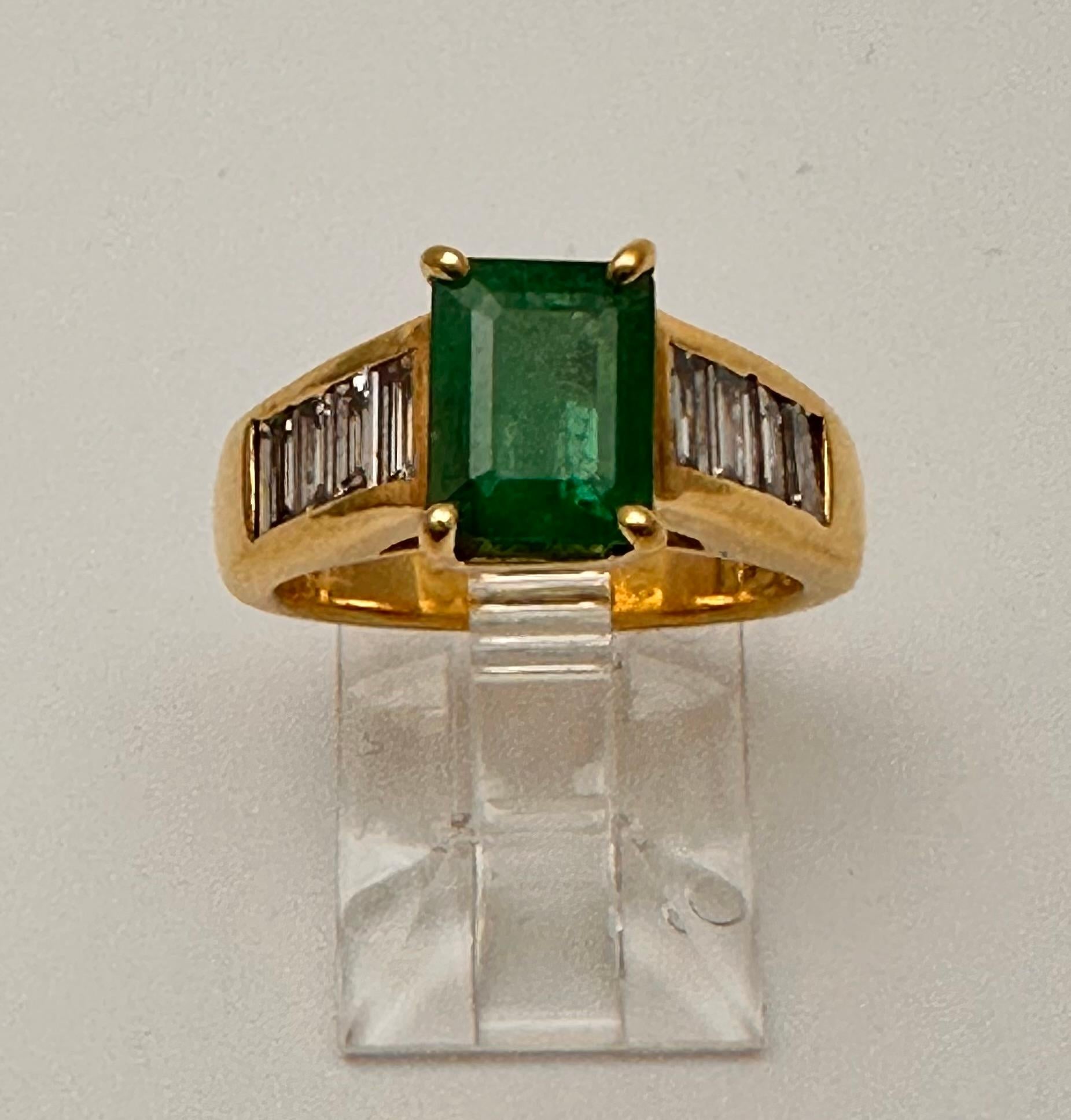Emerald Cut 18k Yellow Gold 6mm x 8mm Emerald Shape Emerald Diamond Ring Size 5 1/2