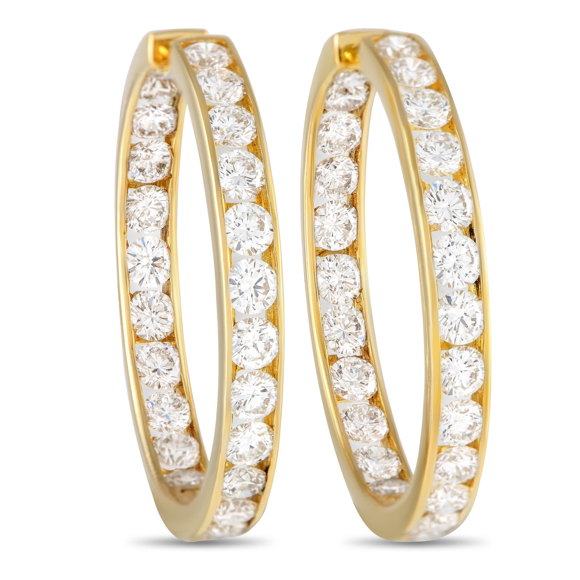 18K Yellow Gold 7.20ct Diamond Inside-Out Hoop Earrings In Excellent Condition In Southampton, PA