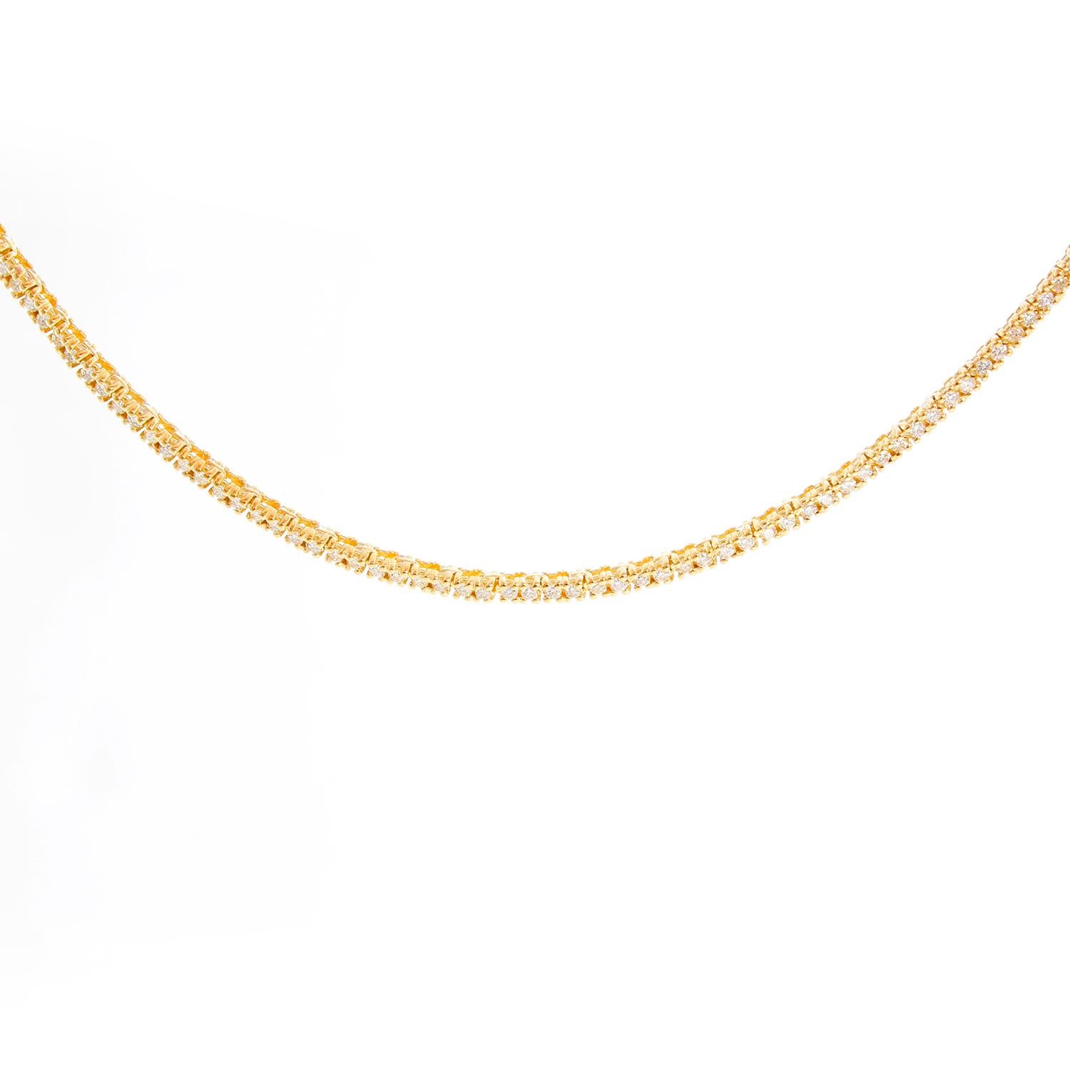 18K Yellow Gold 7.27cts Straight Line Diamond Necklace For Sale 1