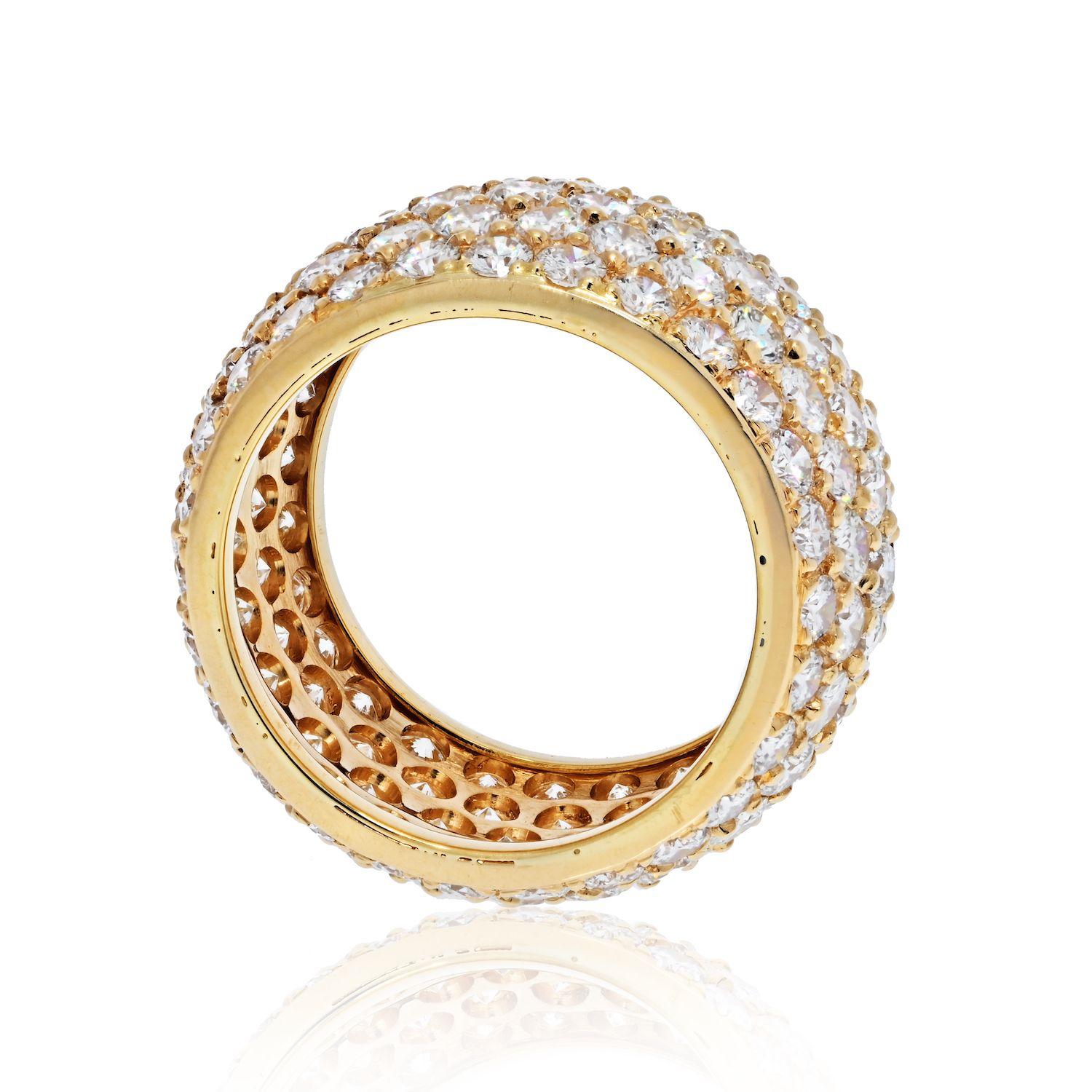 18 Karat Gelbgold 8 Karat Diamant Multi Row Cluster-Ring (Moderne)
