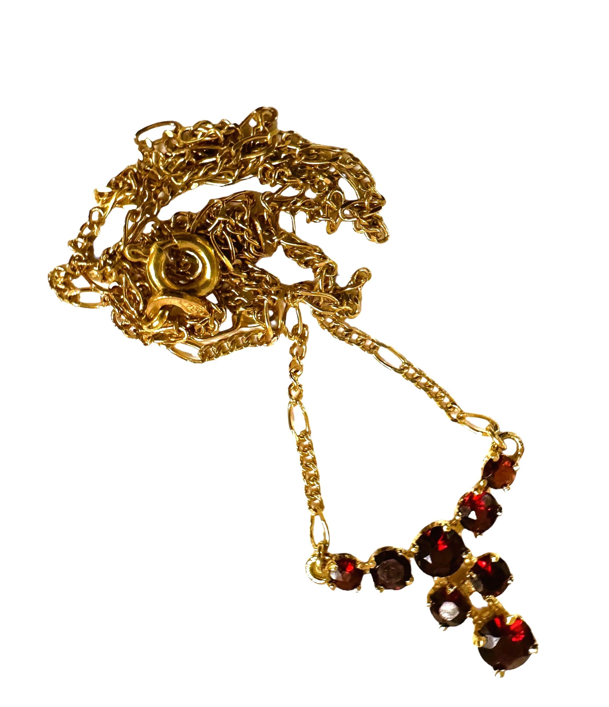 Round Cut 18k Yellow Gold 8-Stone Garnet Necklace  For Sale