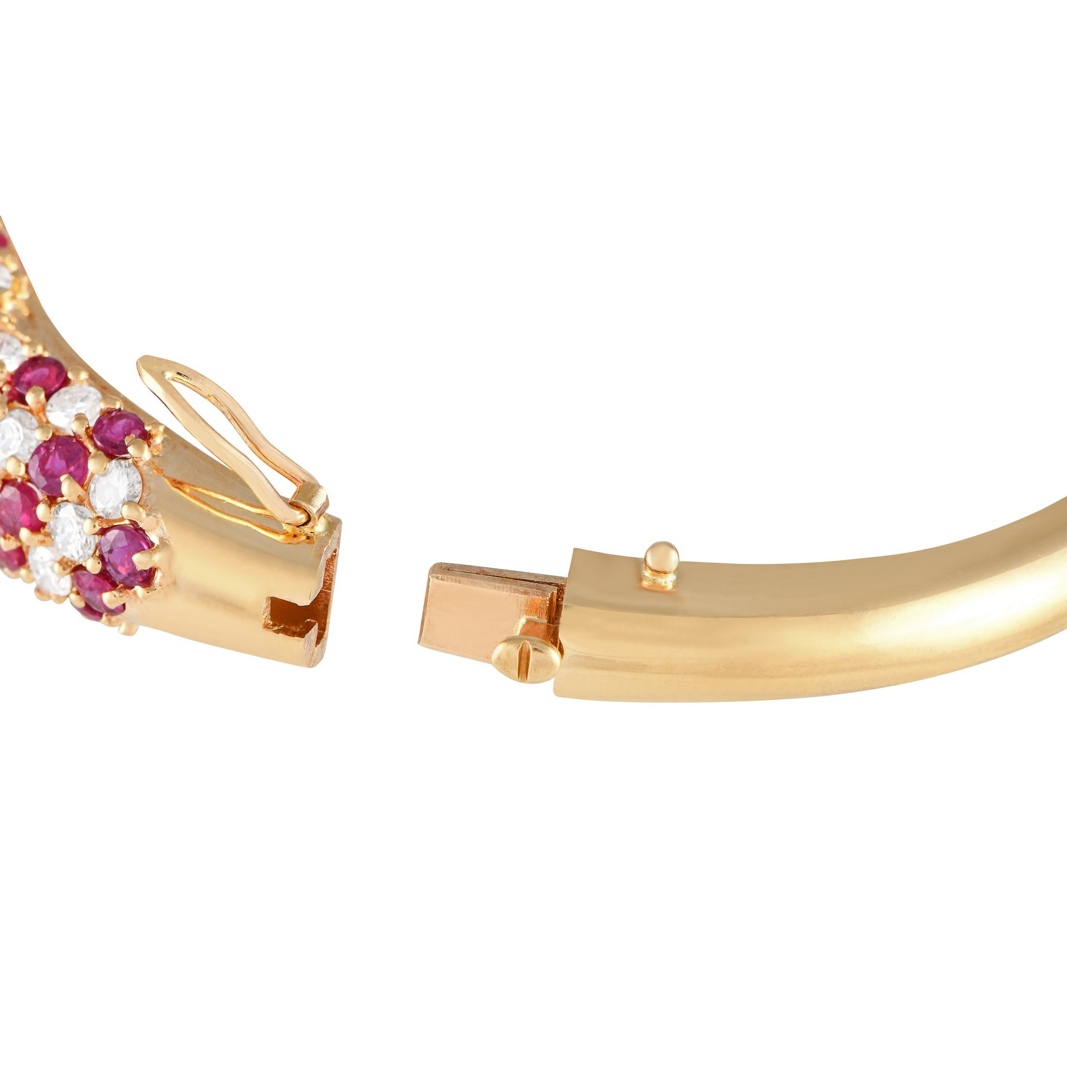 Round Cut 18K Yellow Gold 8.15ct Diamond and Ruby Bracelet For Sale