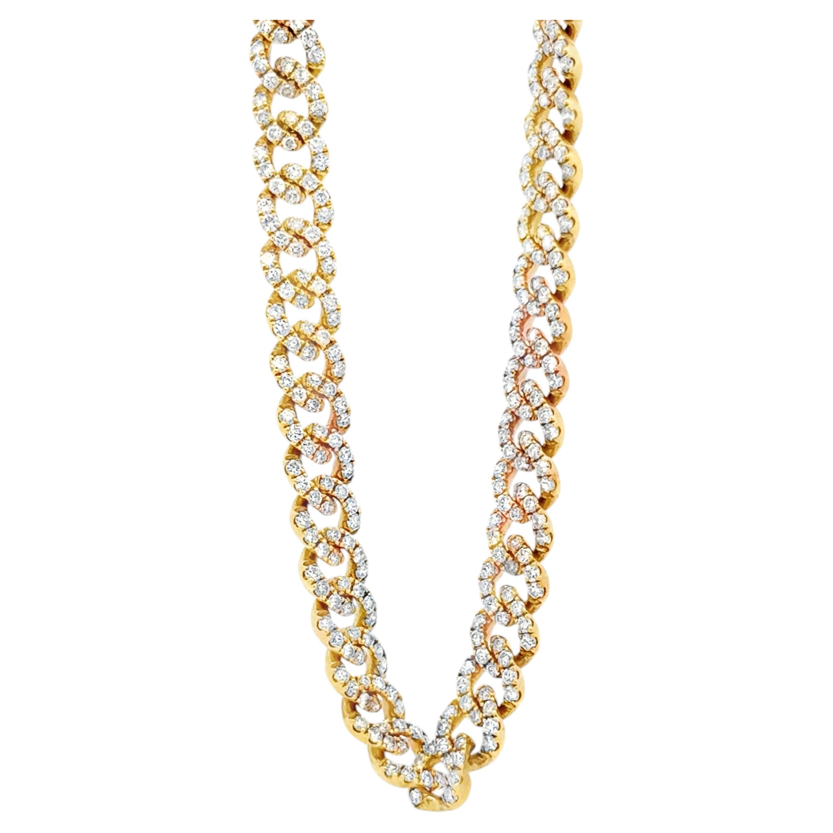 Collana a catena cubana in oro giallo 18k con diamanti pavé da 8,25 carati A Link in vendita