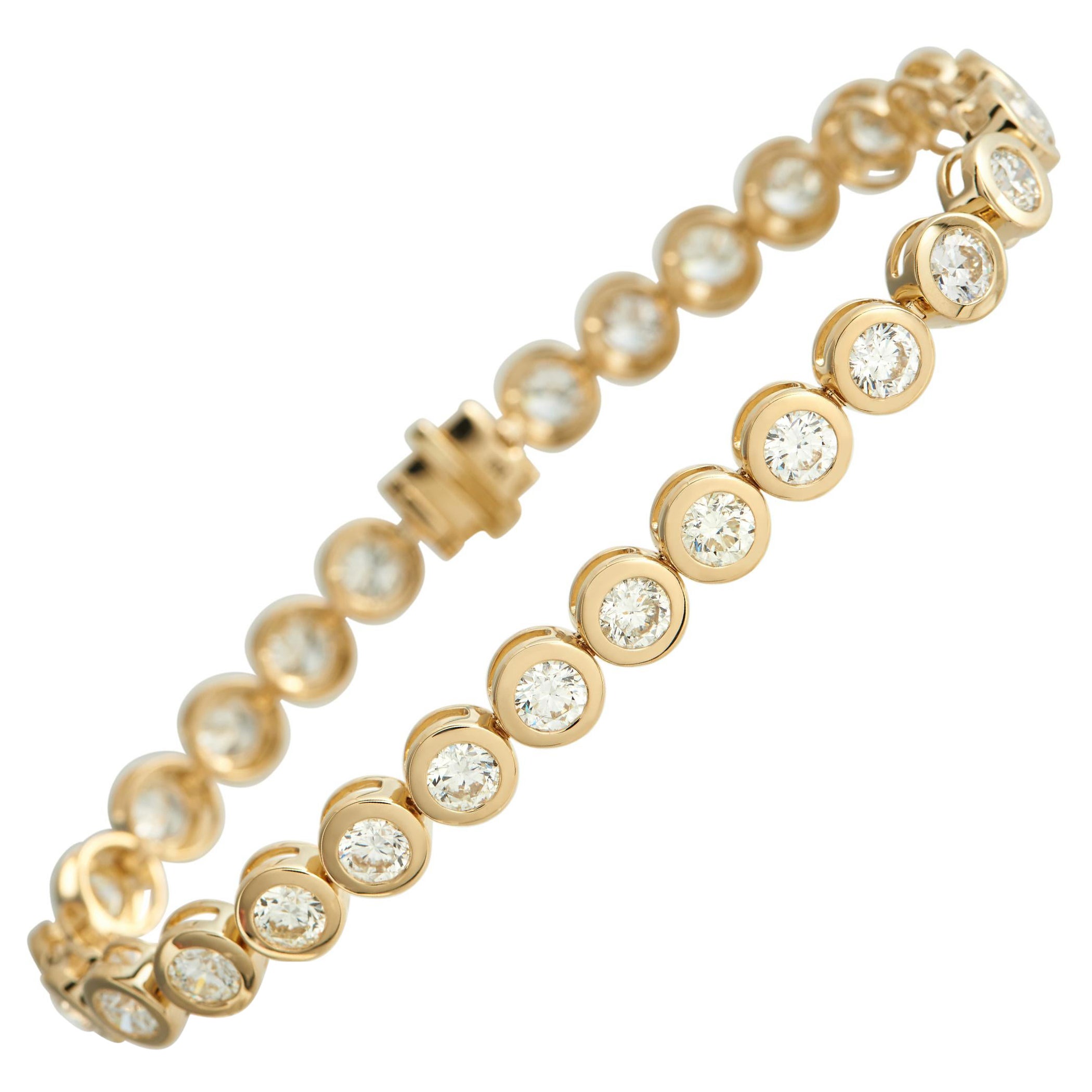 18K Yellow Gold 9.0ct Round Diamond Line Bracelet ALB-19674-1-Y For Sale