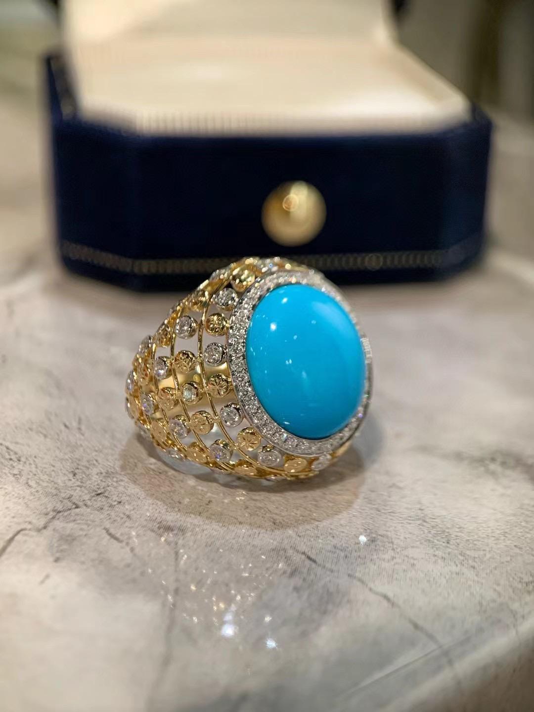 18K Yellow Gold Raw American Turquoise Cocktail Ring with Diamonds

1 Raw American Turquoise - 9.45CT
Round Natural Diamonds 

Total Weight - 8.89 GM

Experience the allure of elegance with our 18K Yellow Gold Raw American Turquoise Cocktail Ring,