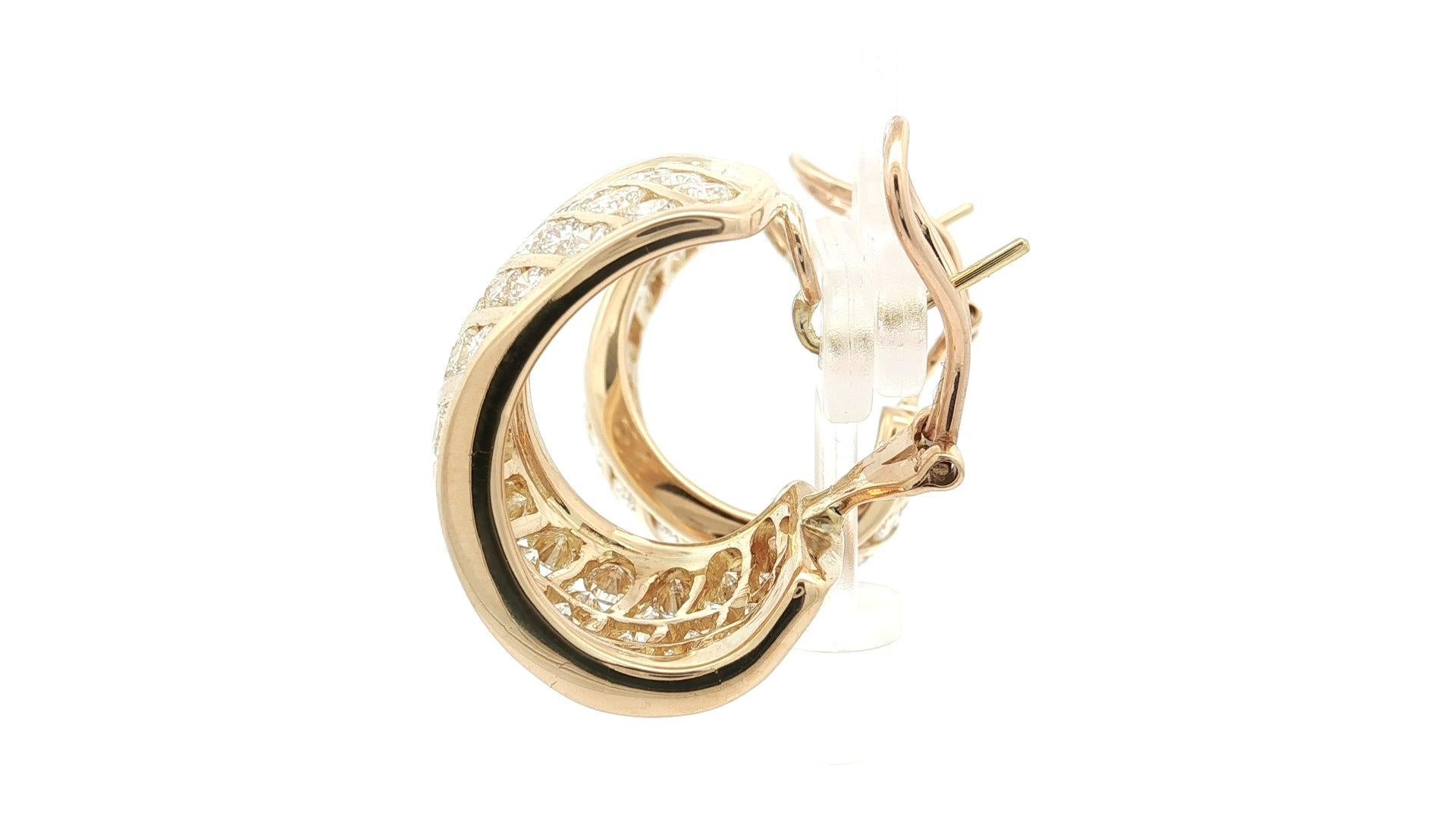 Orecchini con bracciale largo in oro giallo 18k con diamante a canale rotondo da 9,50ctw in vendita 5