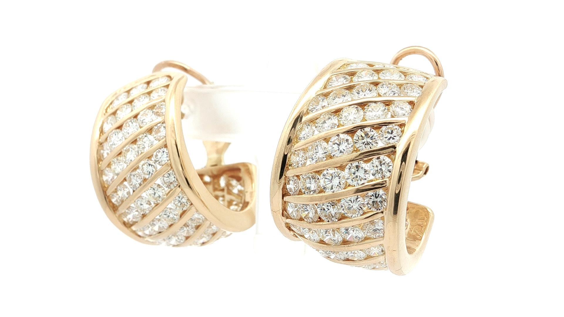 Orecchini con bracciale largo in oro giallo 18k con diamante a canale rotondo da 9,50ctw in vendita 4