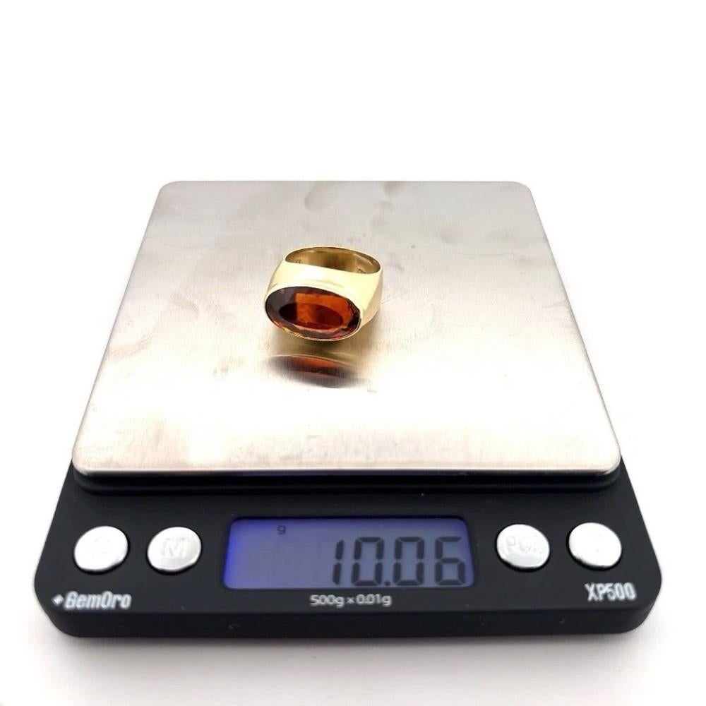18K Yellow Gold  9.60 CT 10 Grams Madeira Citrine East-West Bezel Set Ring For Sale 5