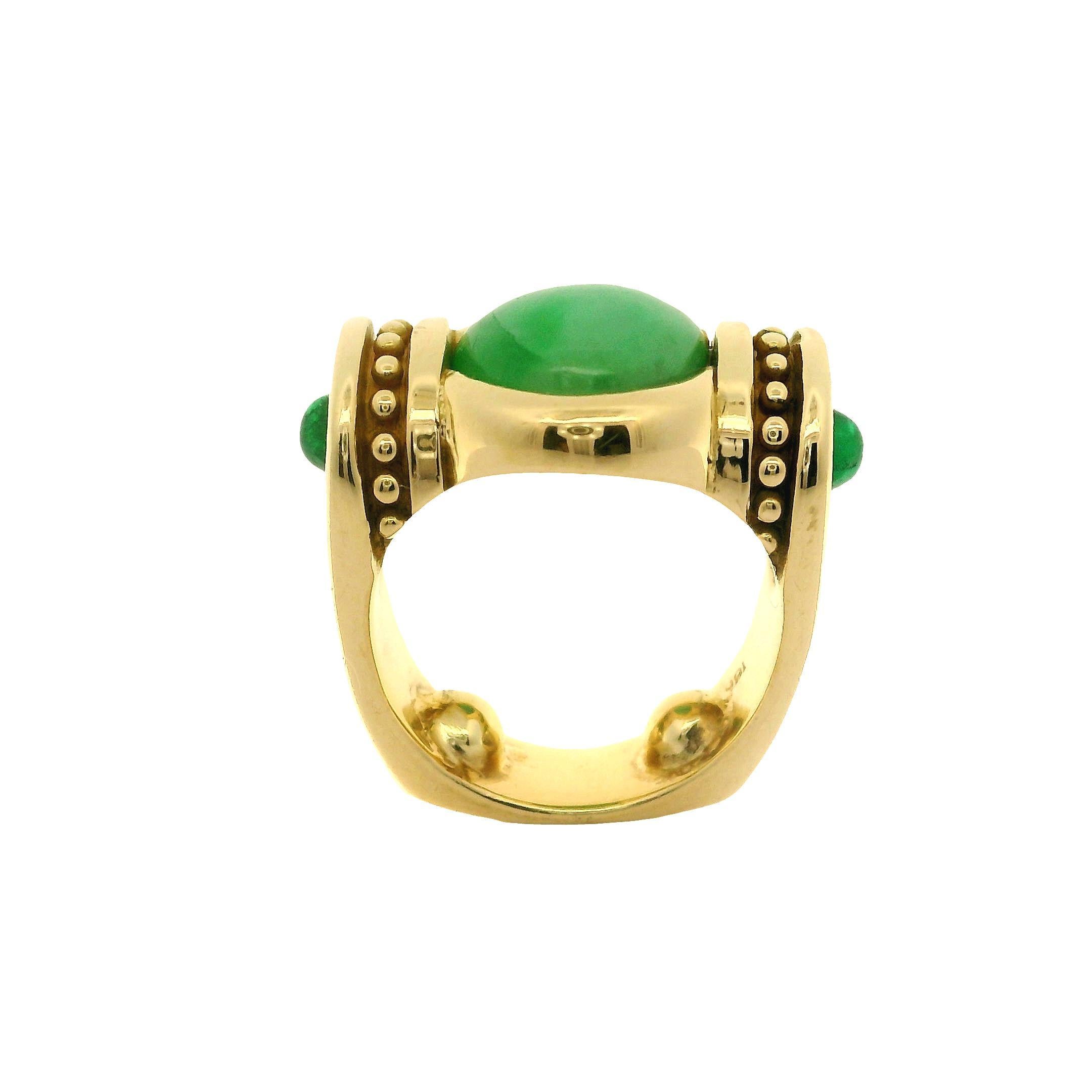 18k Gelbgold 9,7mm Runde Cabochon Cut Lünette Set Jade & Smaragd Band Ring im Angebot 3
