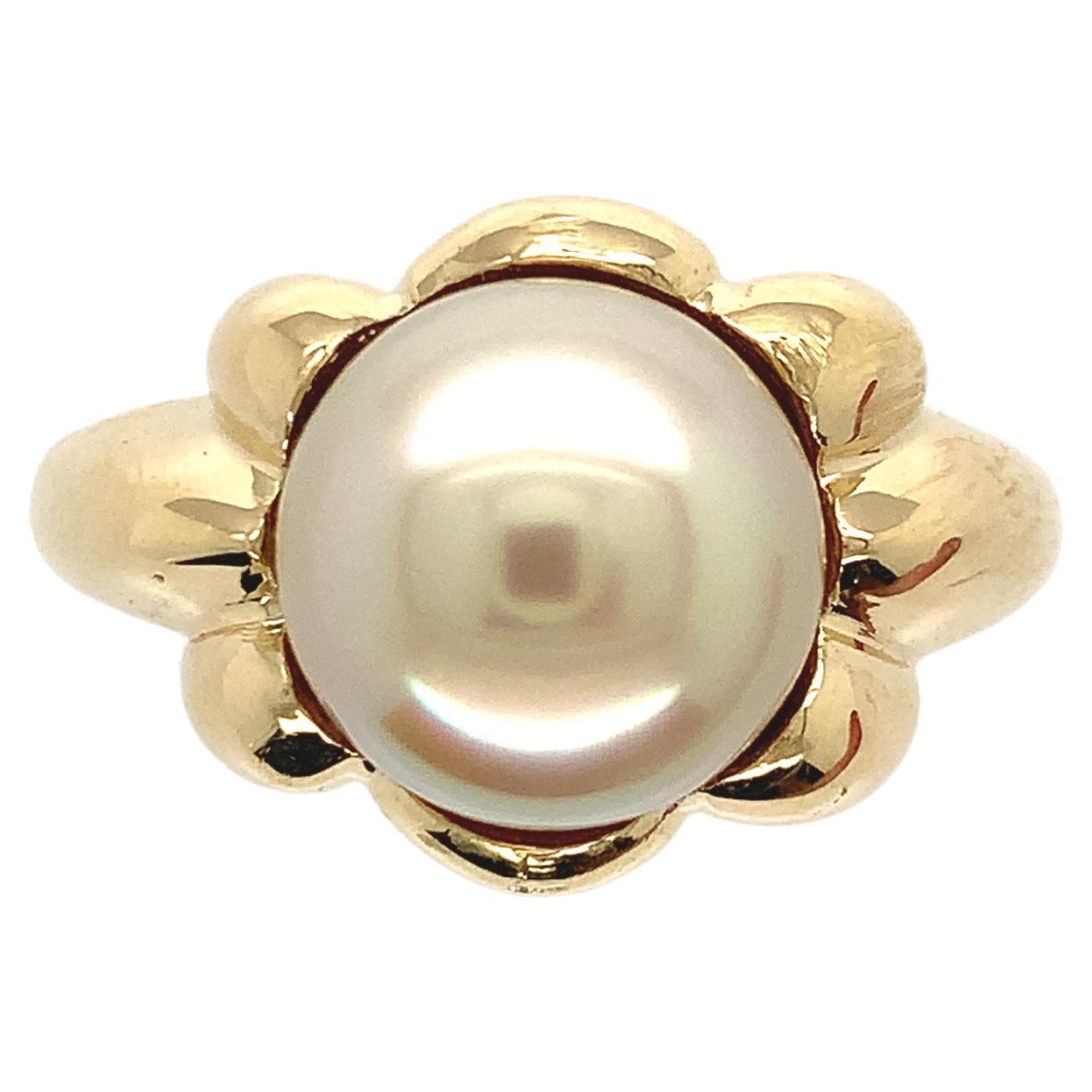 18K yellow gold 9.8mm light golden South Seas Pearl Ring For Sale