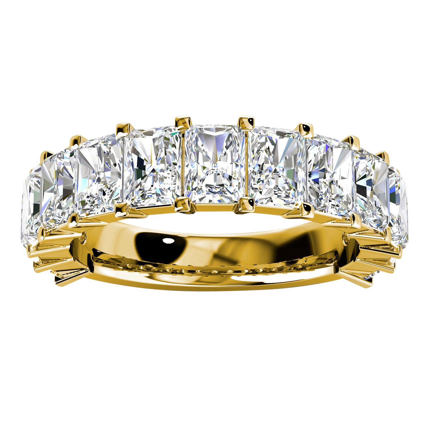 18k Yellow Gold Alessia Royal Radiant Diamond Ring '6 Ct. tw' For Sale