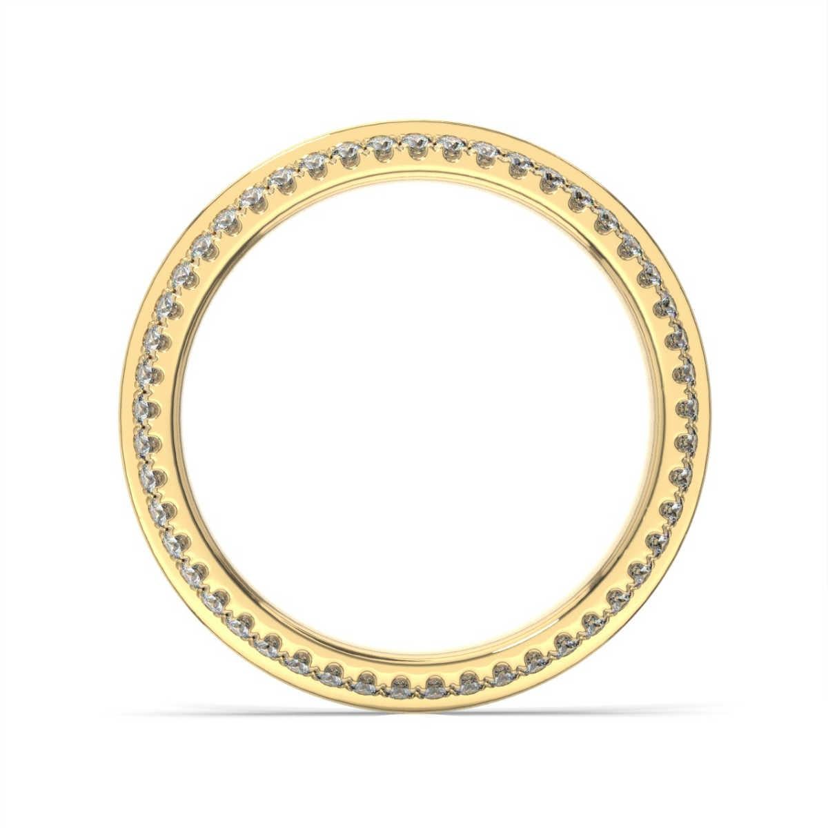 Cette bague présente deux rangées de 98 diamants ronds de taille brillant parfaitement assortis, sertis en microcircuit. Un délicat anneau de métal en relief sépare les deux rangées. Faites l'expérience de la différence !

Détails du produit :