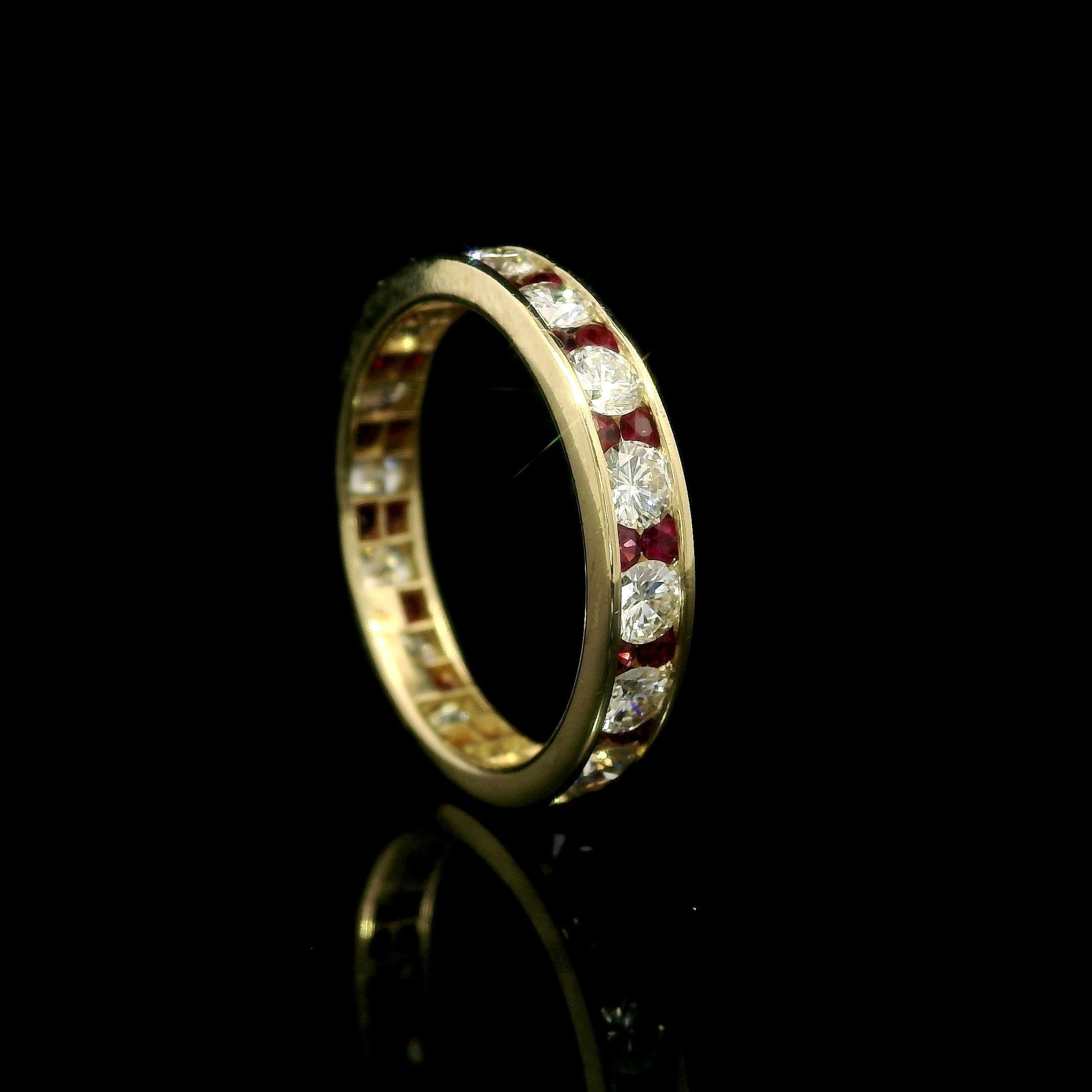 18k Yellow Gold Alternated Channel Set Ruby & Diamond Eternity Band Ring In Excellent Condition For Sale In Montclair, NJ