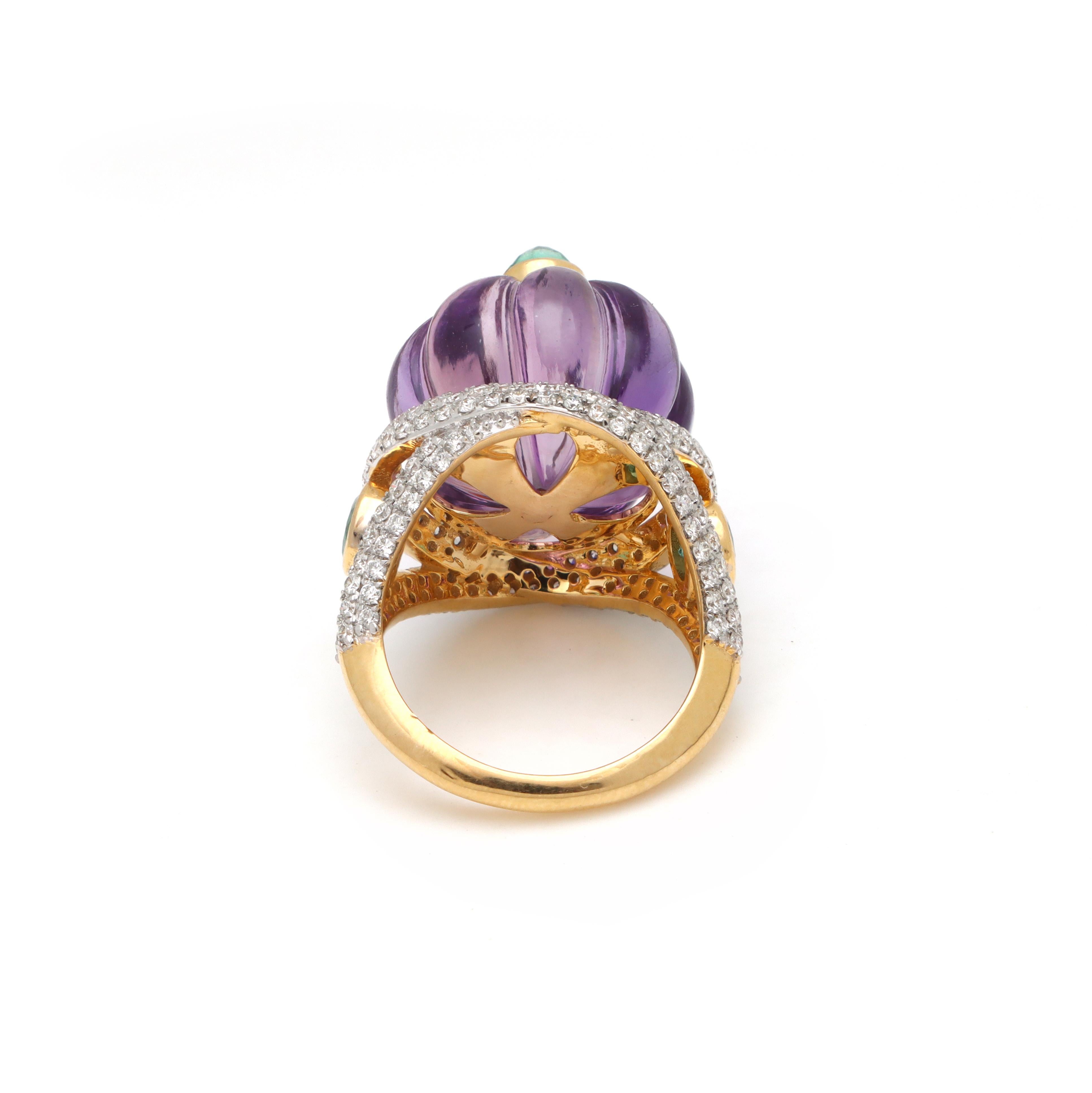 Bague en or jaune 18k avec diamants, améthyste et émeraude Pour femmes en vente