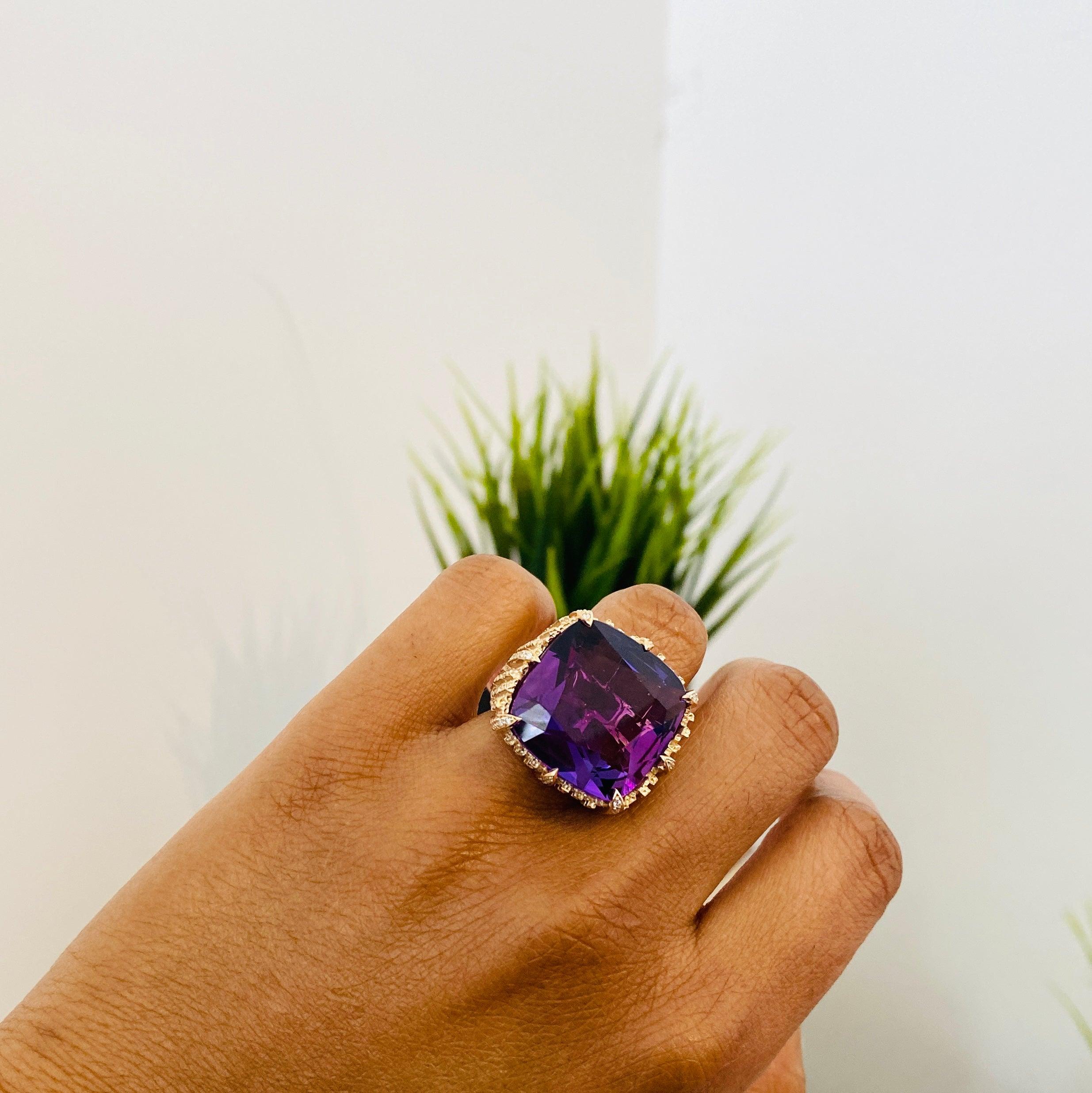 For Sale:  18k Yellow Gold, Amethyst & Diamond Dendritic Ring 7