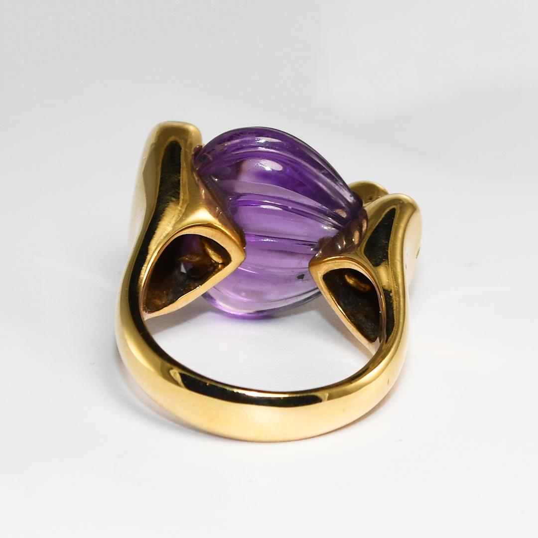 Bague en or jaune 18 carats, améthyste et diamants Excellent état - En vente à Laguna Beach, CA