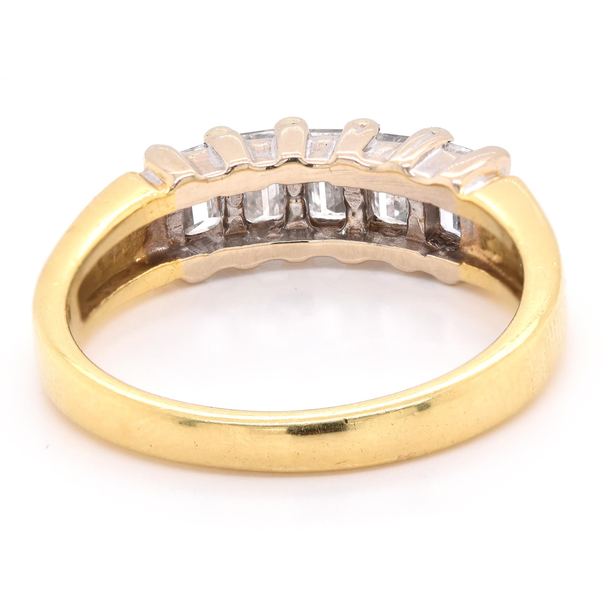 18 Karat Yellow Gold and 1.50 Carat Baguette Diamond Band Ring In Excellent Condition For Sale In Scottsdale, AZ