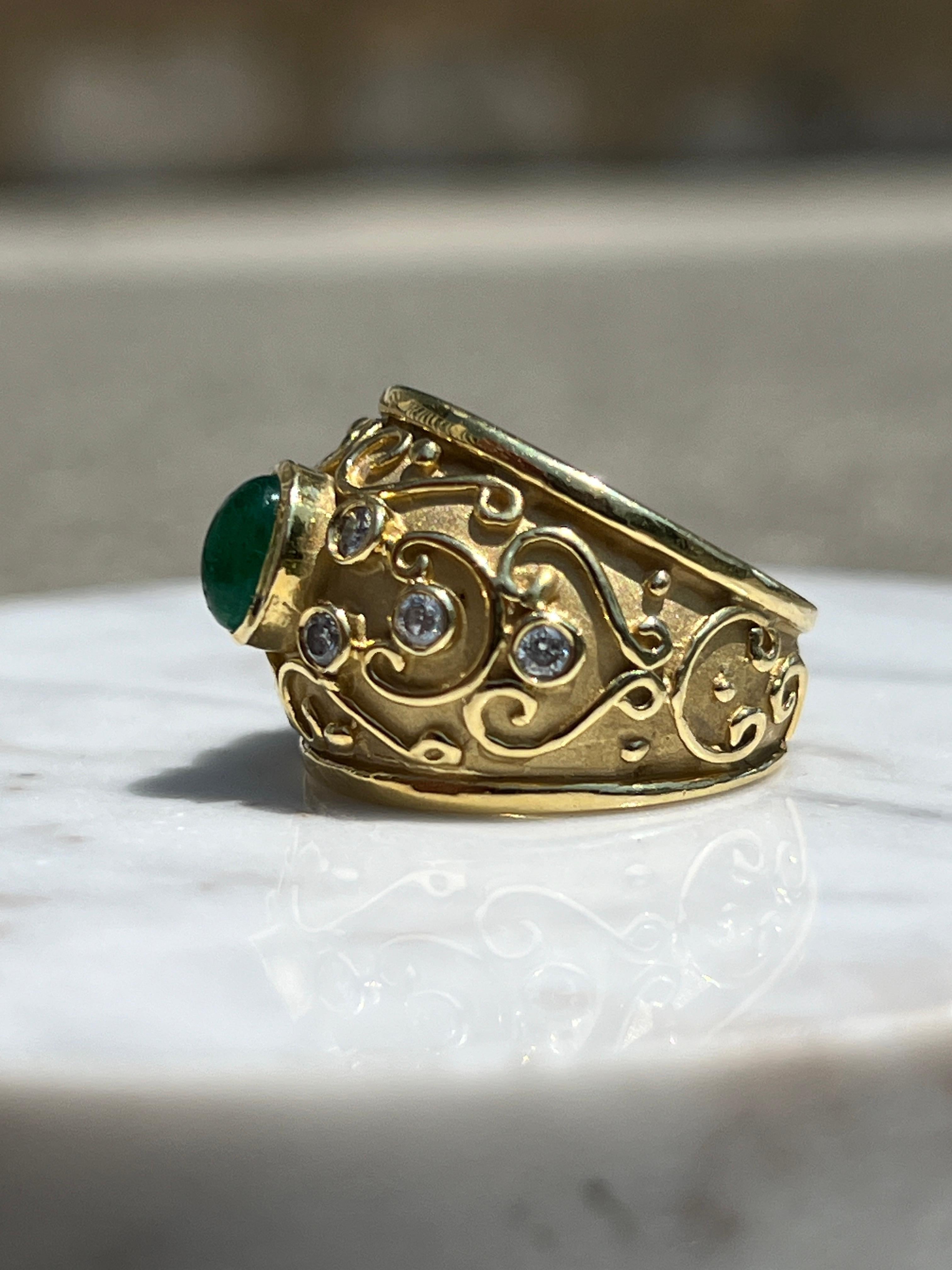 18k Yellow Gold and Cabochon Emerald and Diamond Ring 5