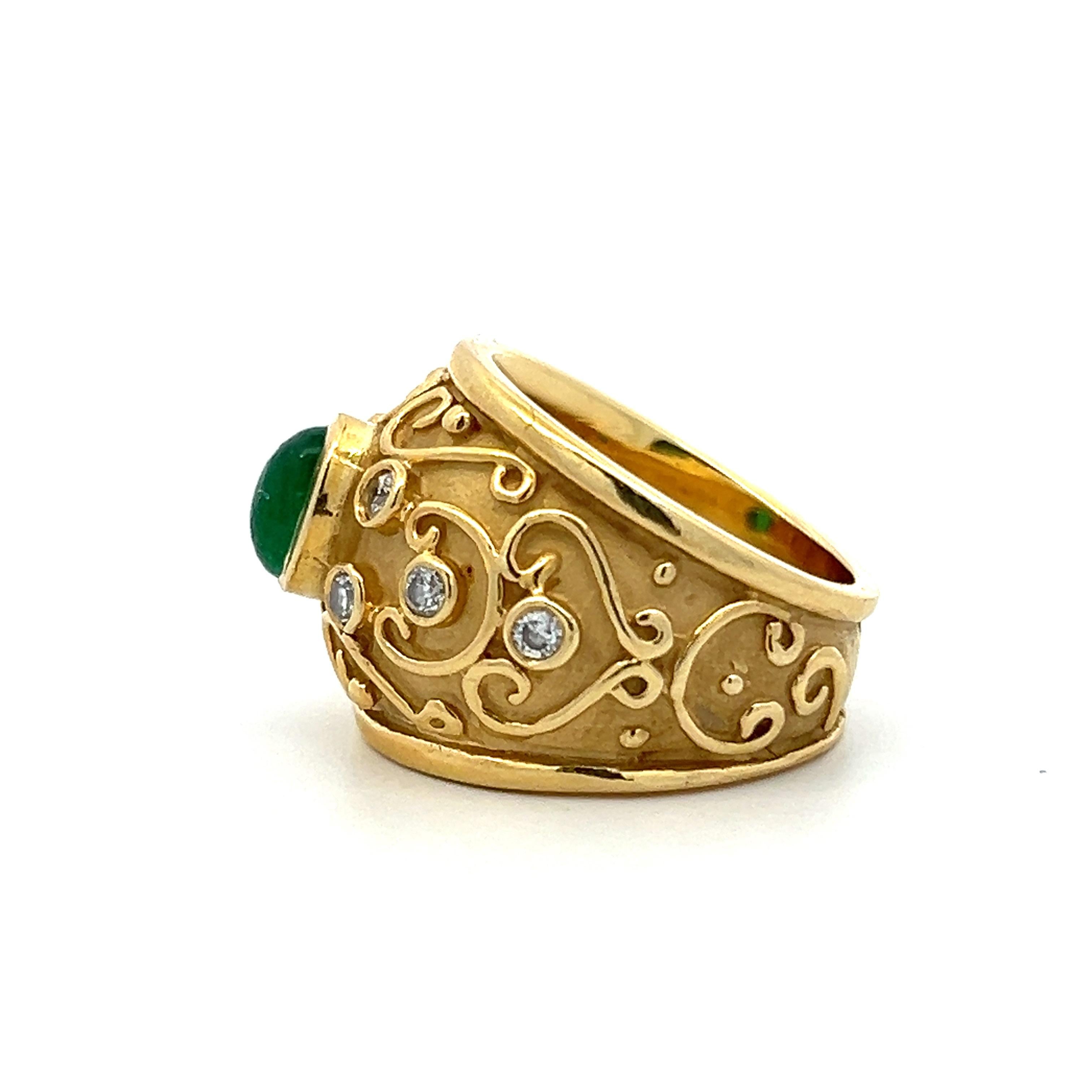 Contemporary 18k Yellow Gold and Cabochon Emerald and Diamond Ring