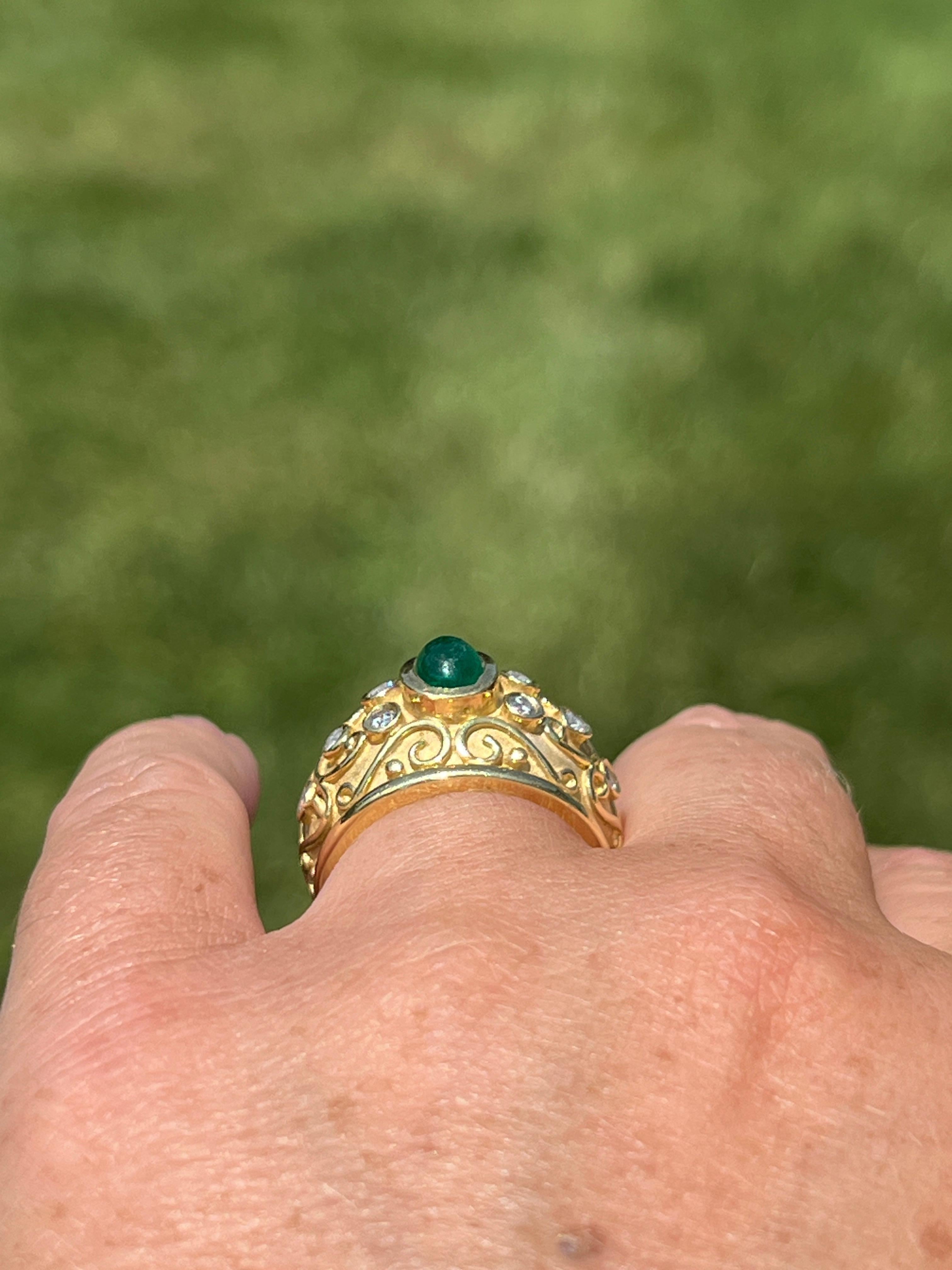 18k Yellow Gold and Cabochon Emerald and Diamond Ring 1