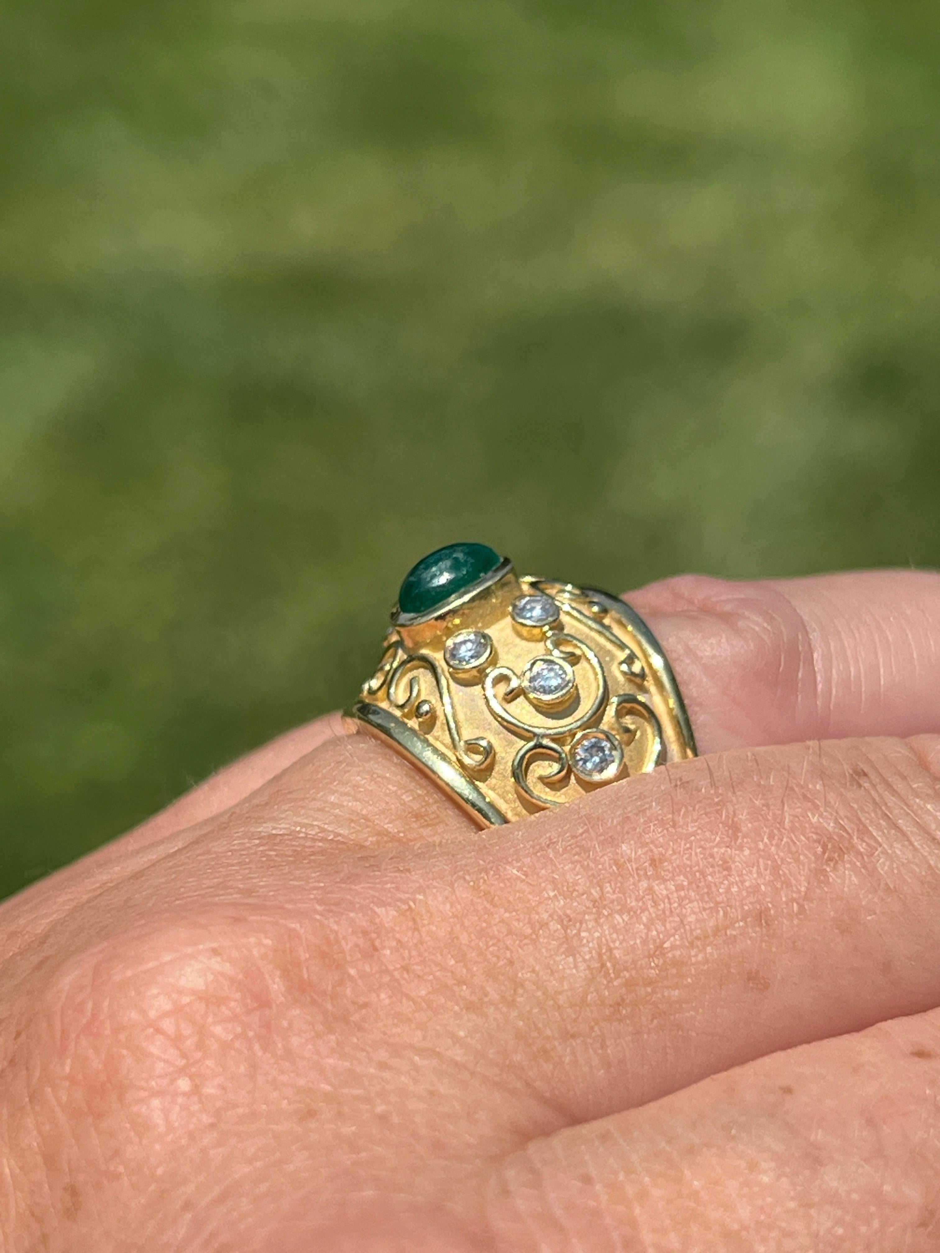 18k Yellow Gold and Cabochon Emerald and Diamond Ring 2