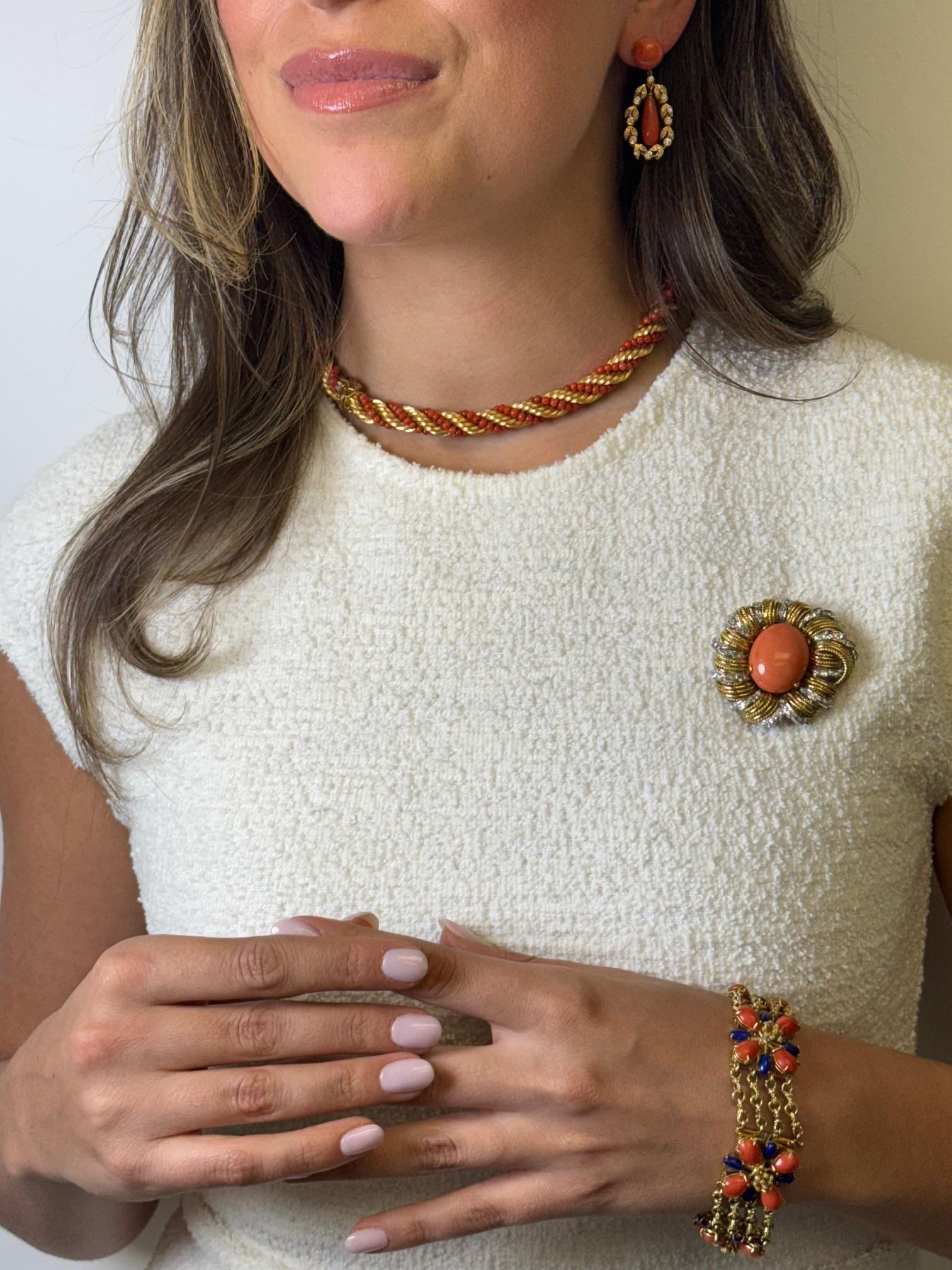 Collier/bracelet convertible en or jaune 18 carats et perles de corail en vente 2